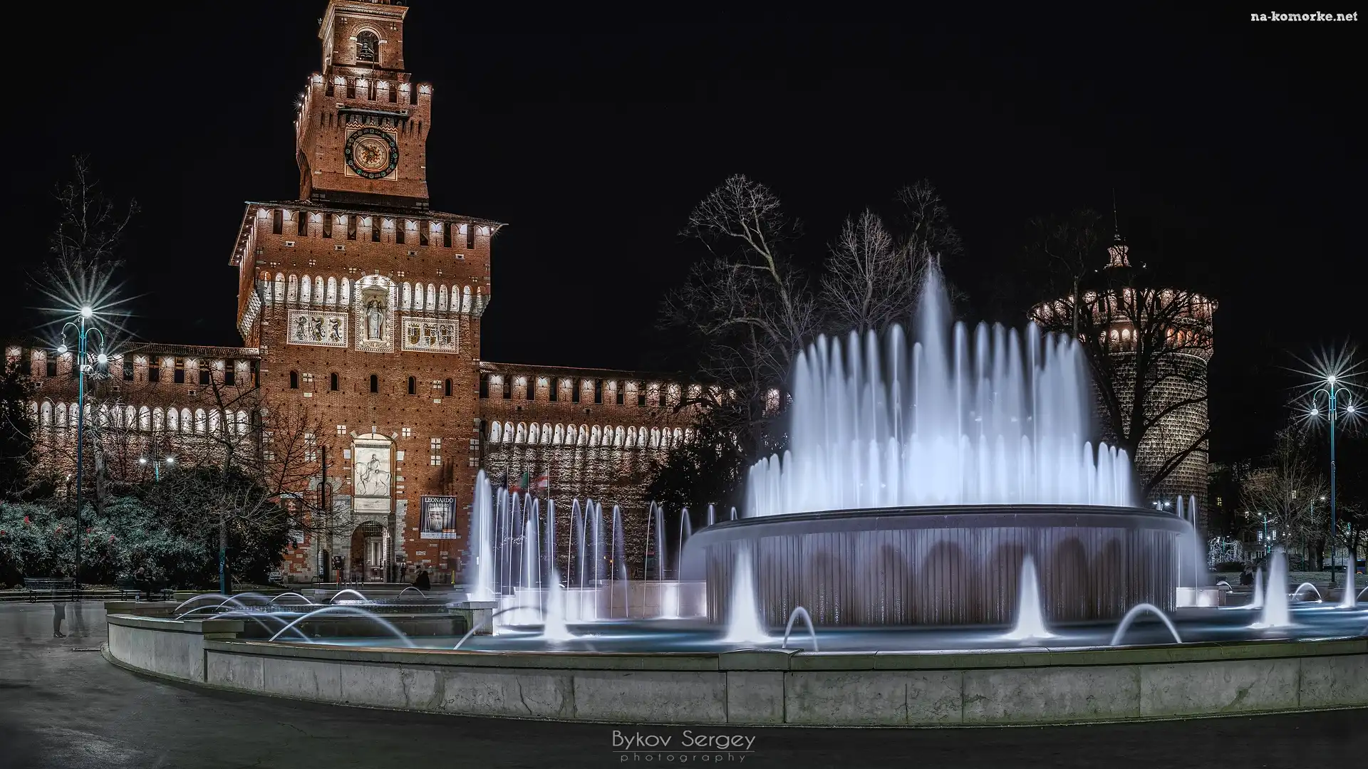 Włochy, Fontanna, Plac Piazza Castello, Zamek Sforzów, Mediolan