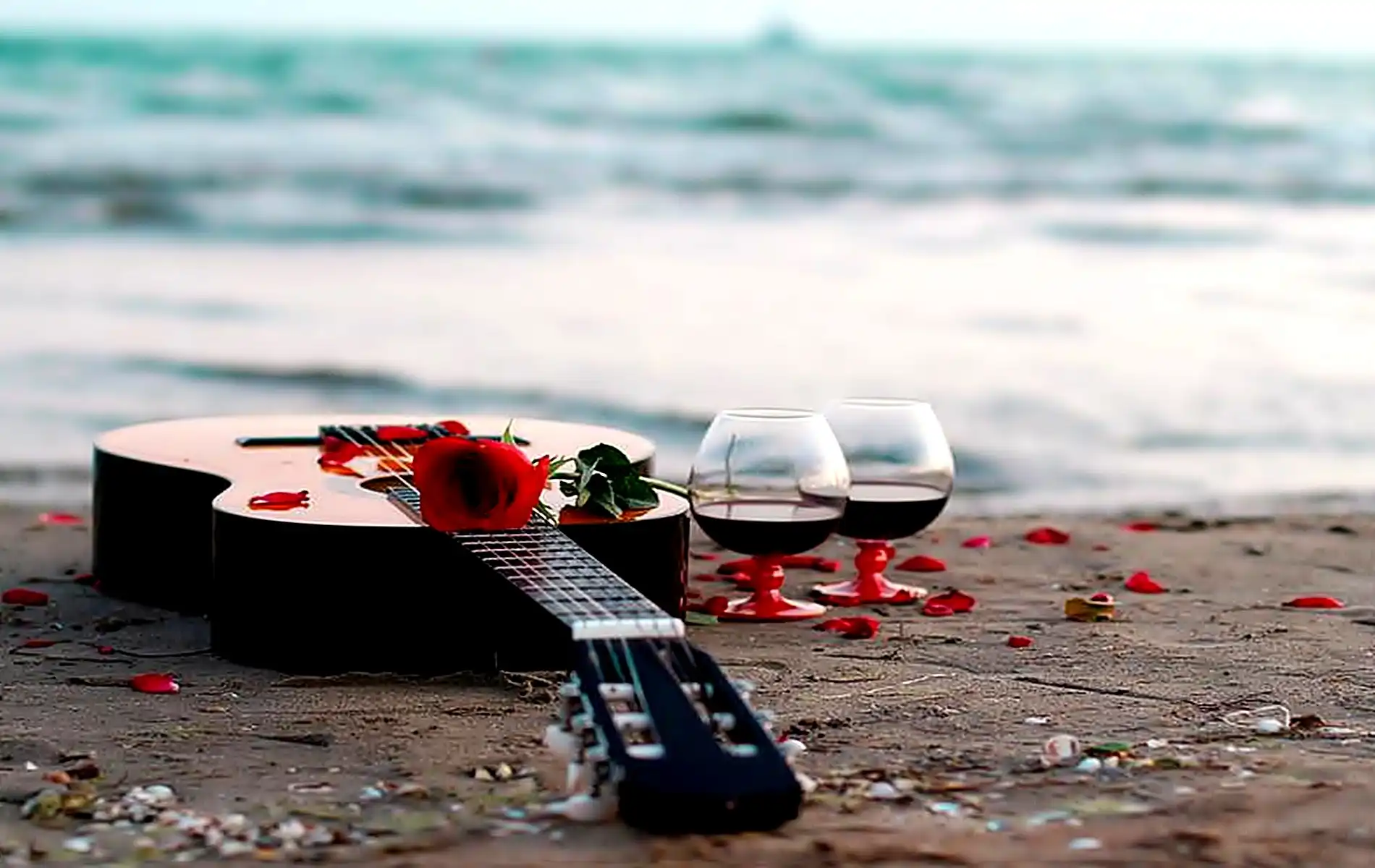 Gitara, Wino, Kwiat, Kieliszki