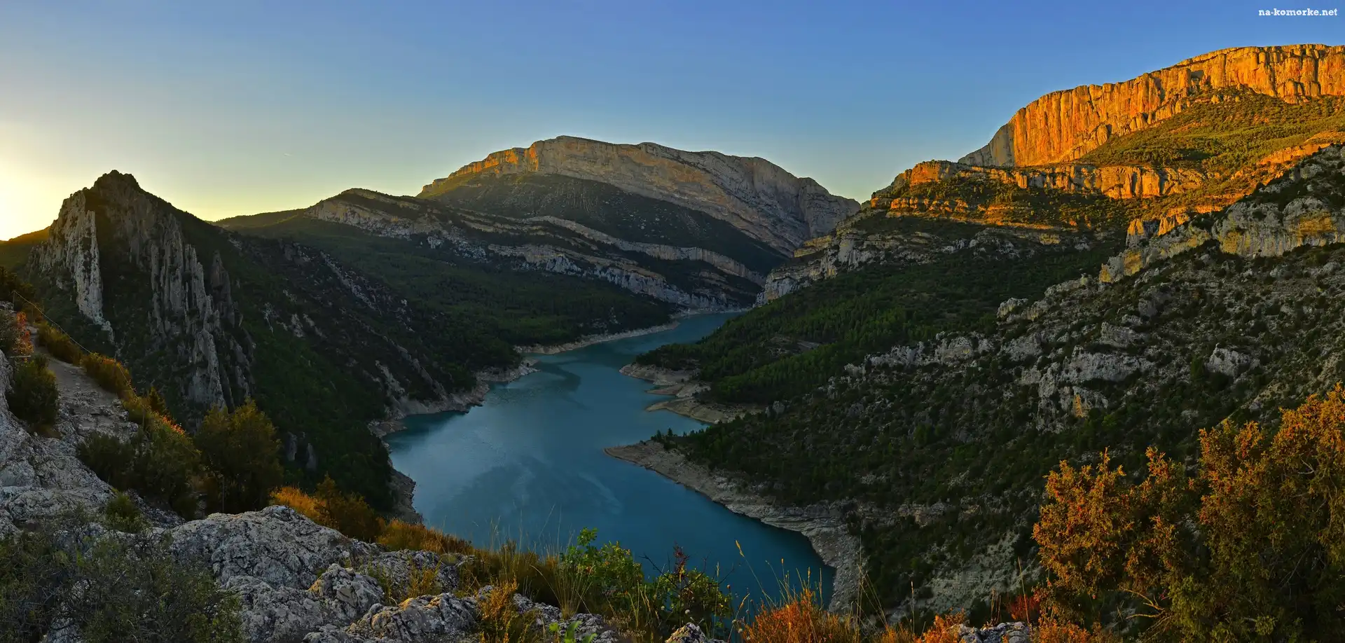 Góry, Hiszpania, Jezioro, Las