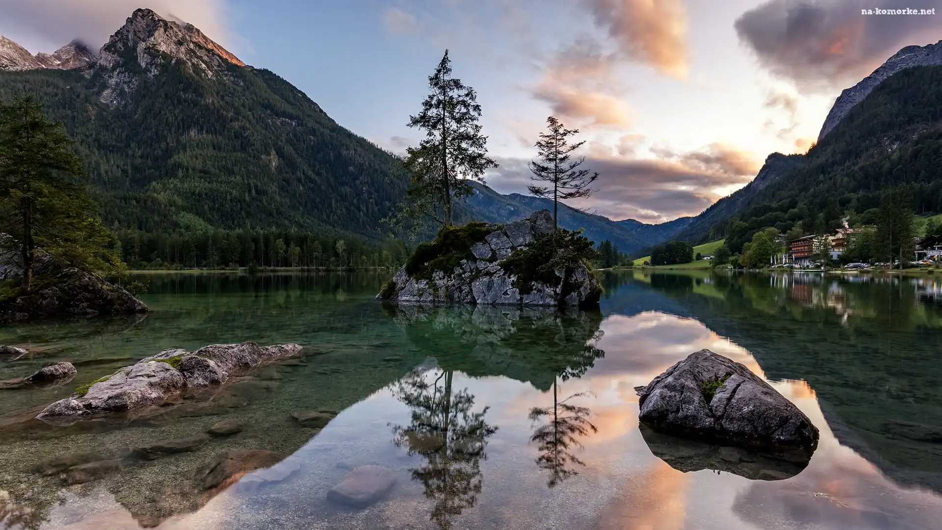 Jezioro Hintersee, Góry, Chmury, Skały, Niemcy, Alpy, Bawaria, Drzewa, Gmina Berchtesgaden
