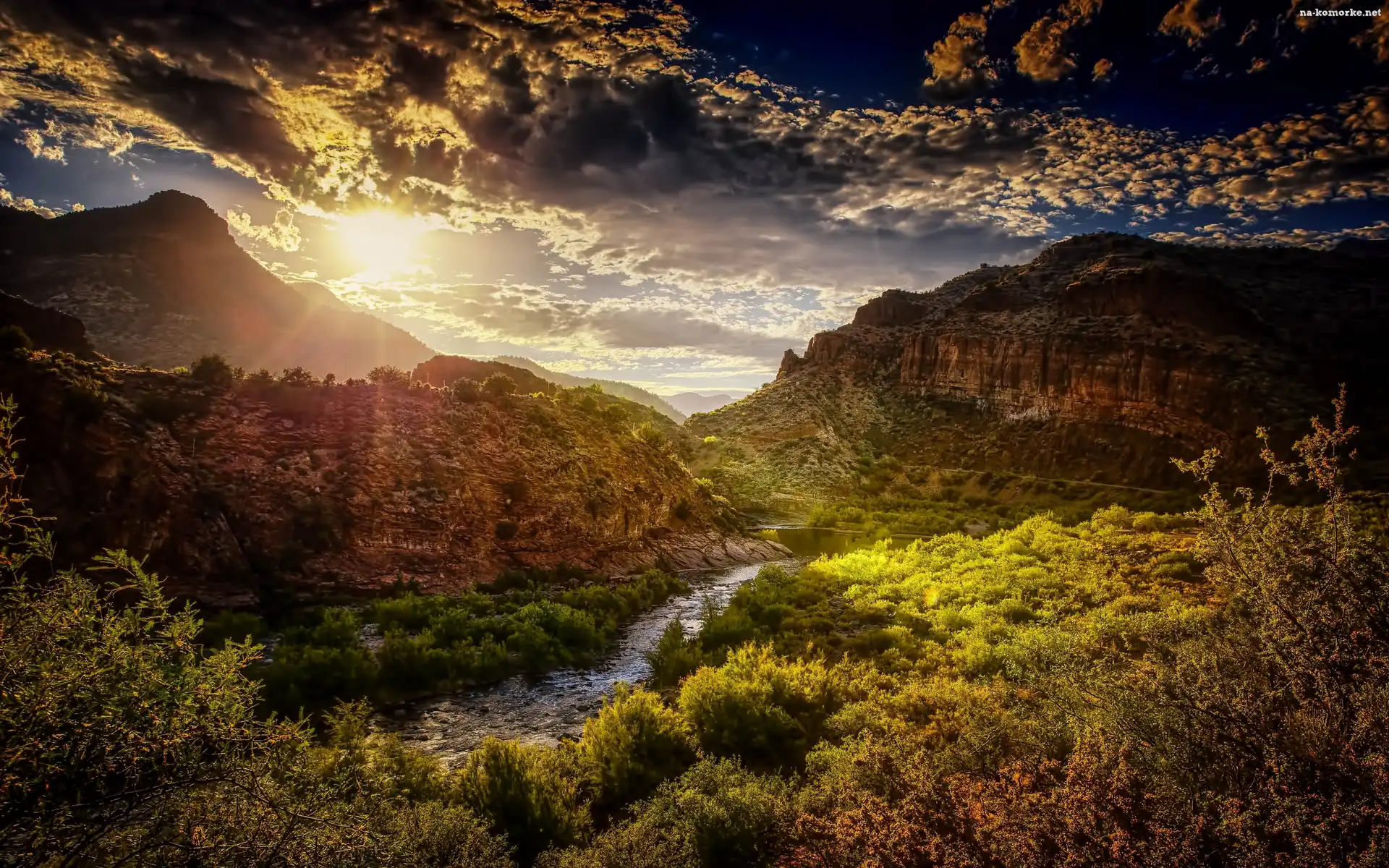Wschód słońca, Stany Zjednoczone, Arizona, Rzeka Salt River, Góry