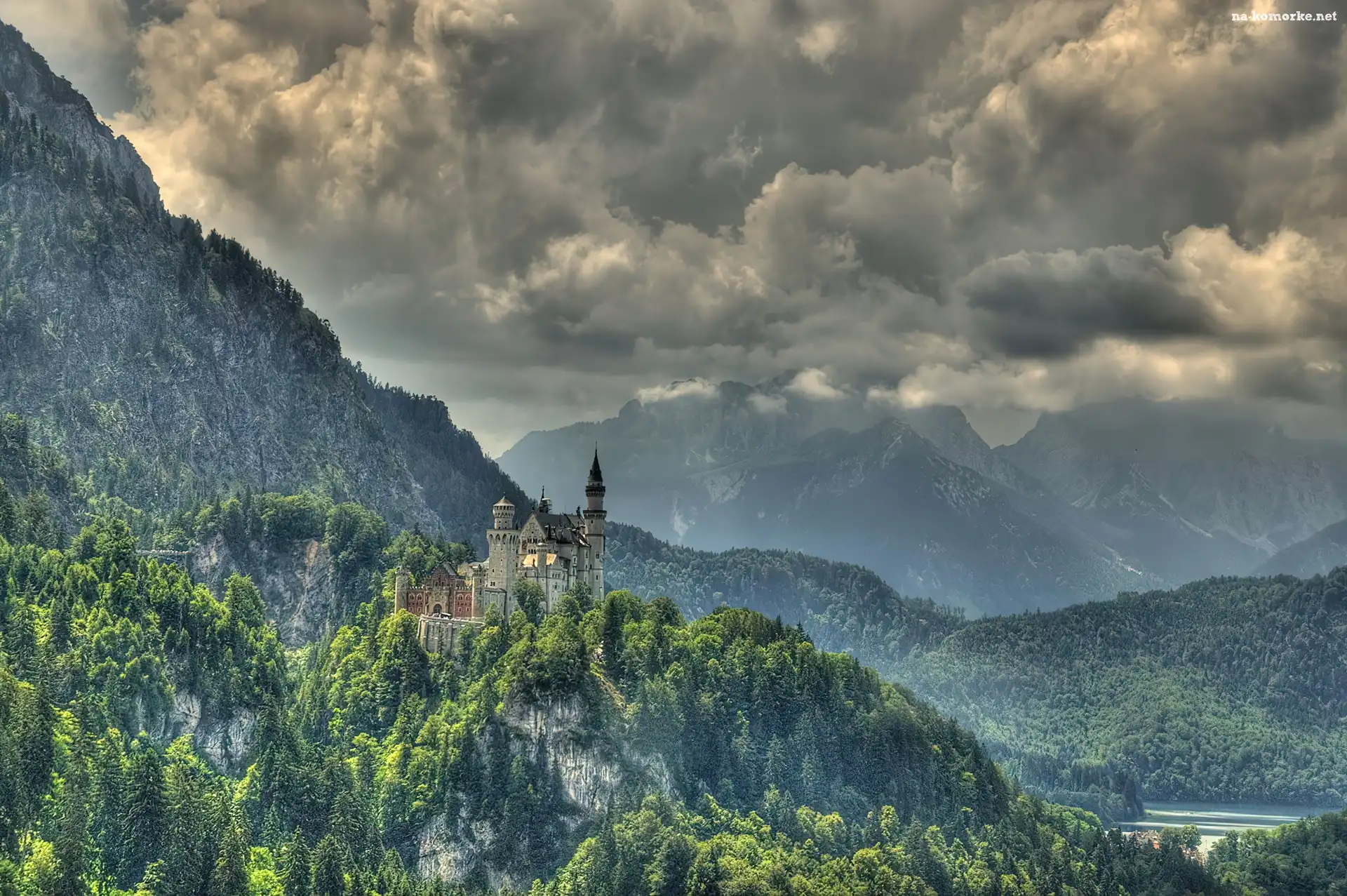 Góry, Neuschwanstein, Zamek, Niemcy, Zalesione, Chmury