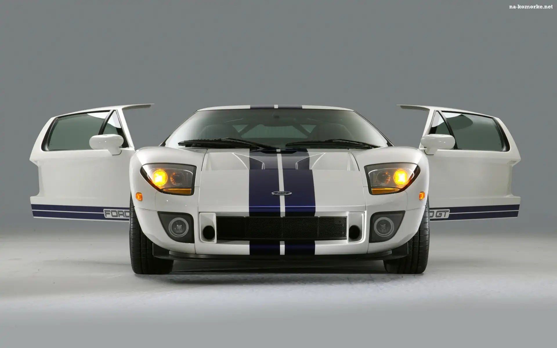 Ford, GT, Przód