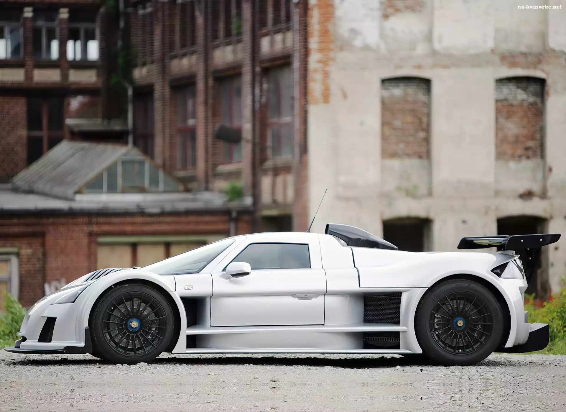 Powietrza, Boczne, Gumpert Apollo, Wloty