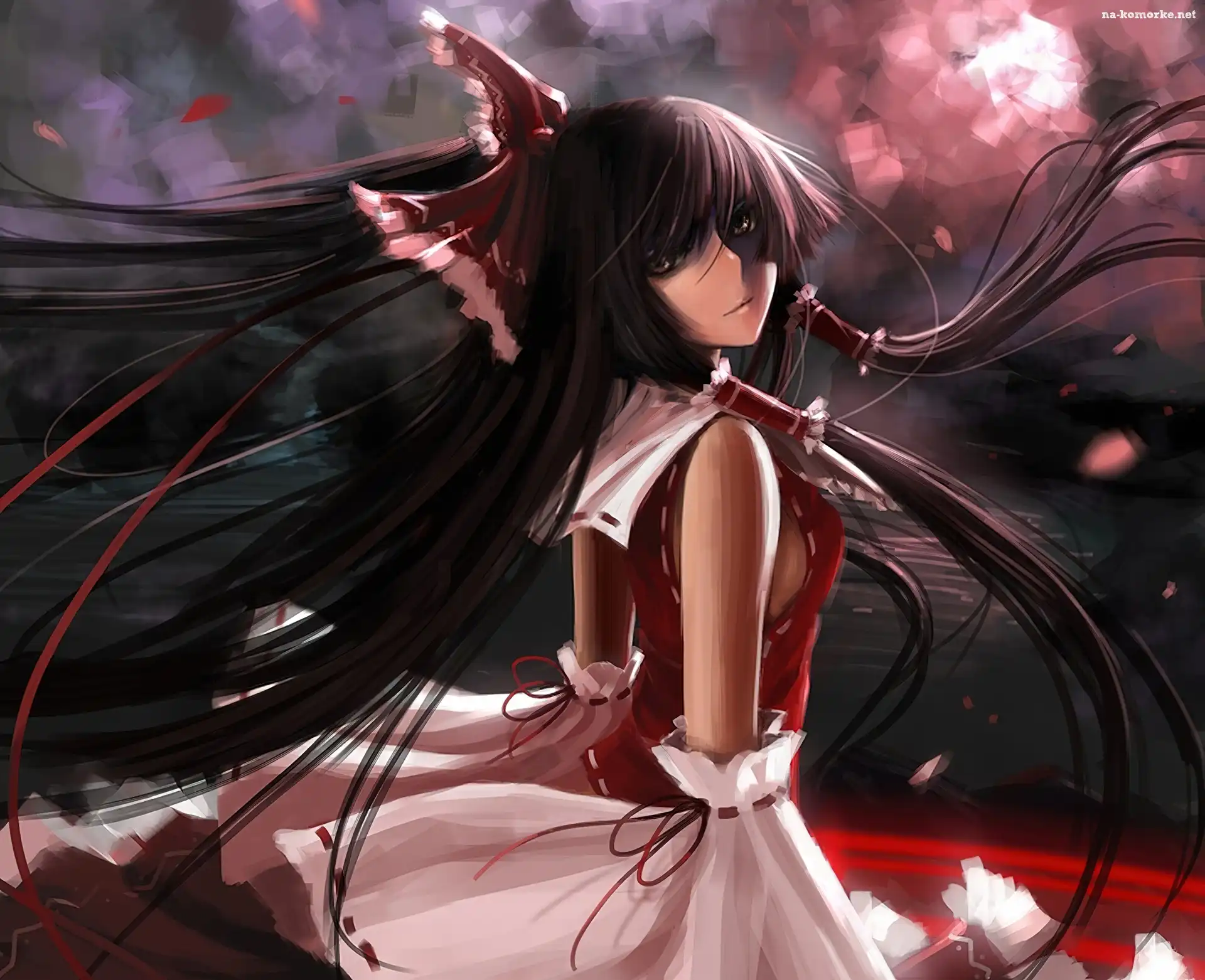 Hakurei Miku, Suknia, Touhou