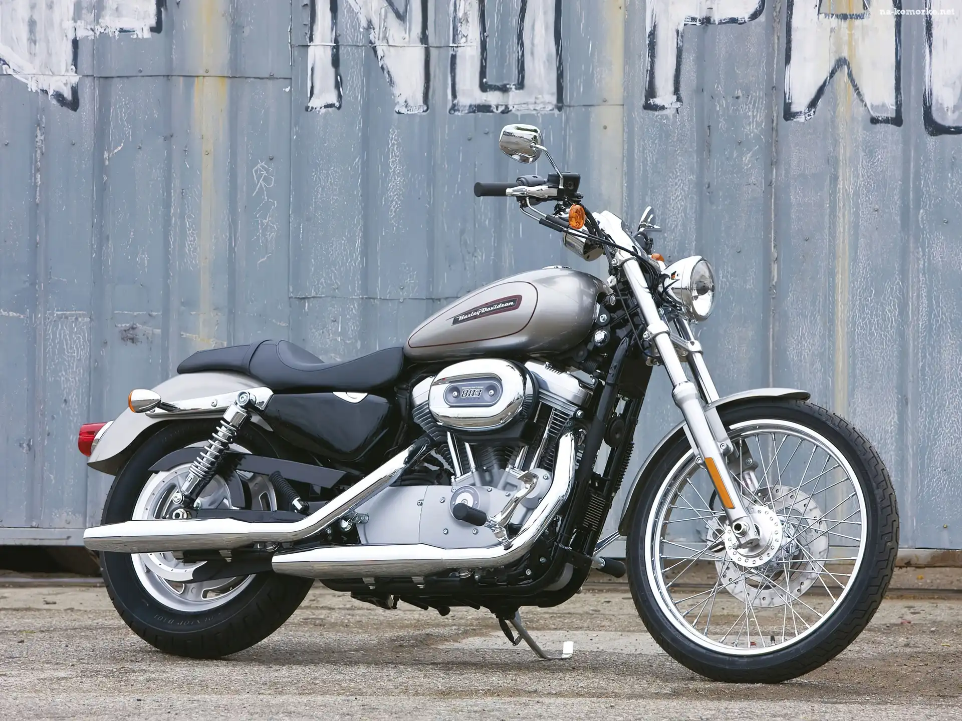 Harley Davidson XL883C Sportster Custom