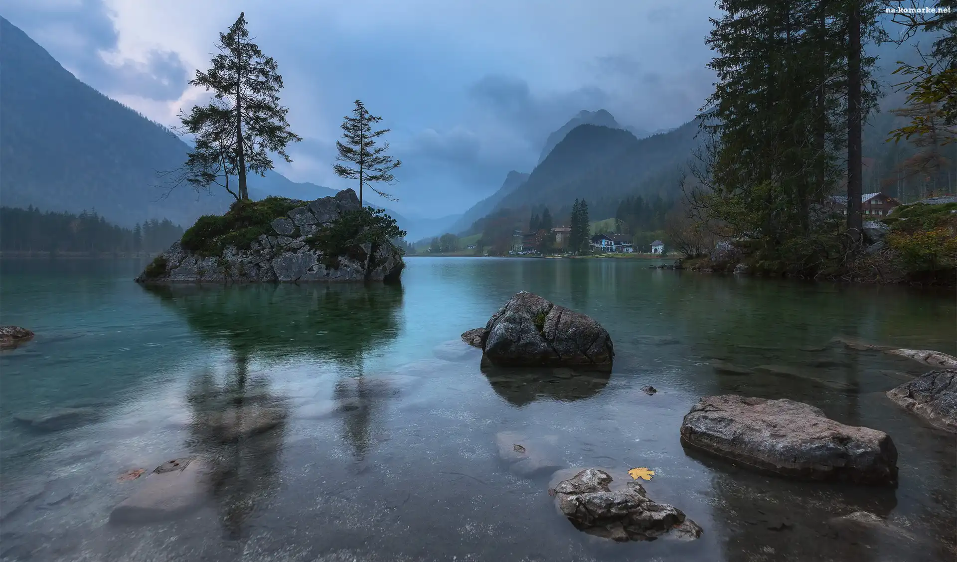 Jezioro Hintersee, Skały, Kamienie, Bawaria, Niemcy, Góry, Drzewa
