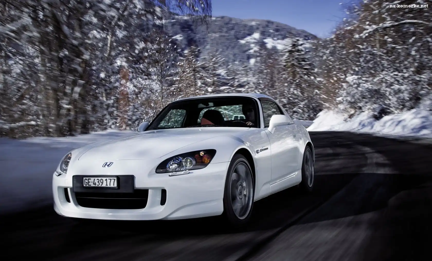 Honda S 2000, Zima, Droga