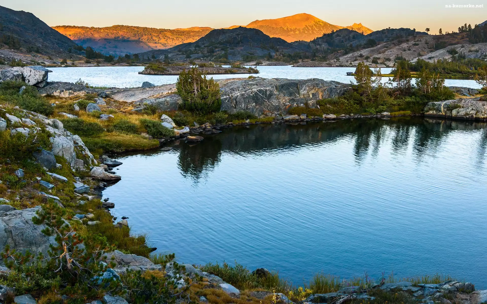 Ansel Adams Wilderness, Skały, Stany Zjednoczone, Thousand Island Lake, Jezioro, Sierra Nevada, Góry, Drzewa, Kalifornia
