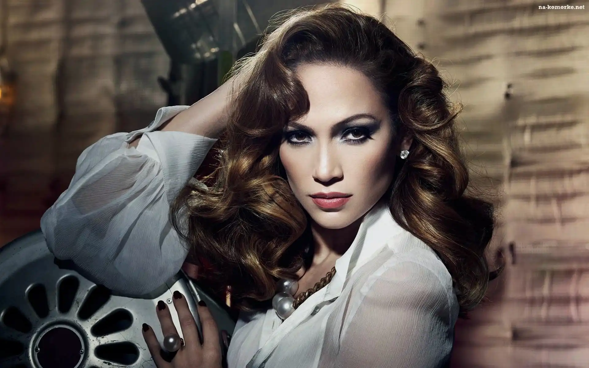 Jennifer Lopez, Makijaż, Biżuteria