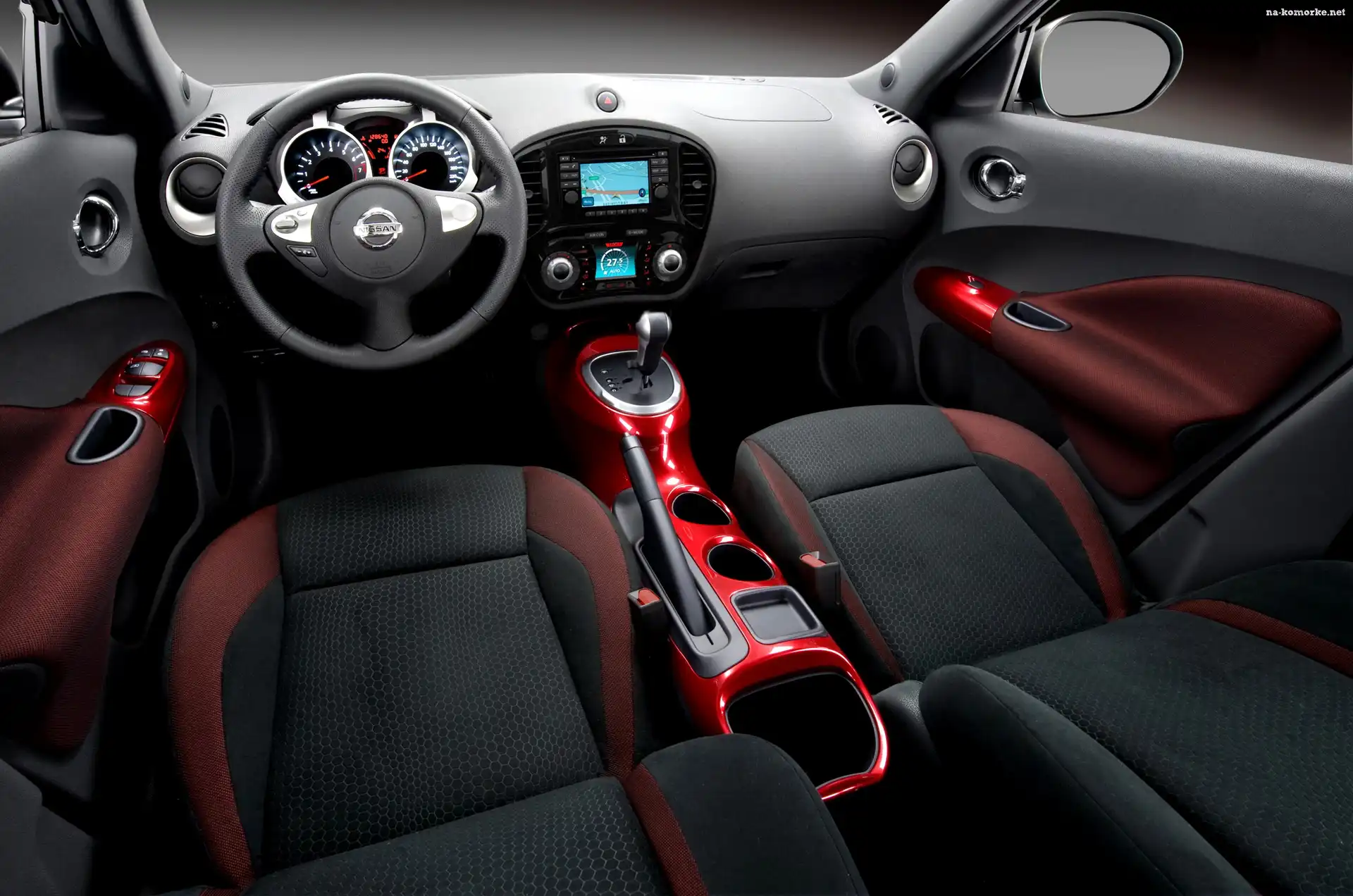 Nissan Juke, Wnętrze