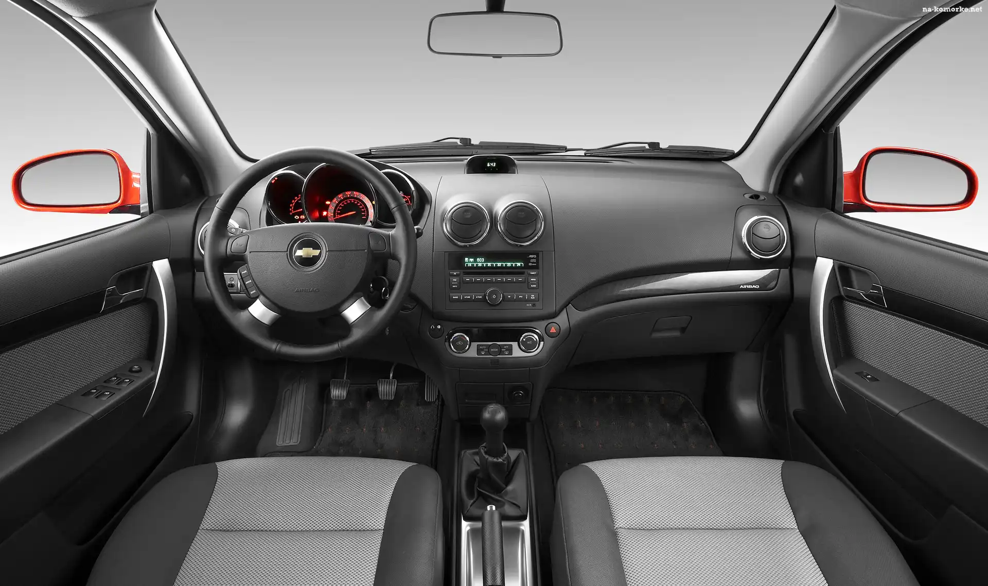 Chevrolet Kalos, Wnętrze