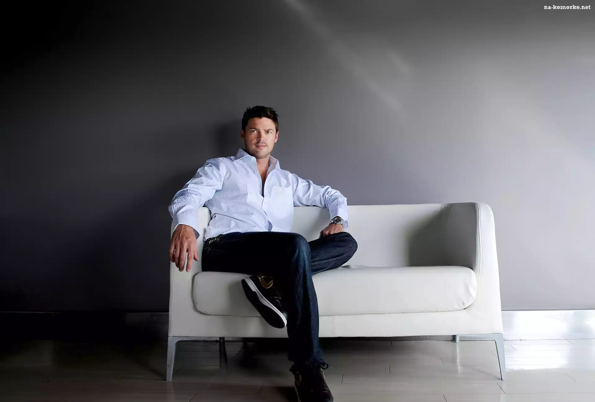 Karl Urban