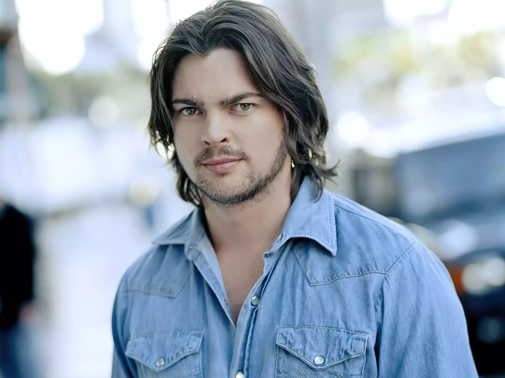 Karl Urban