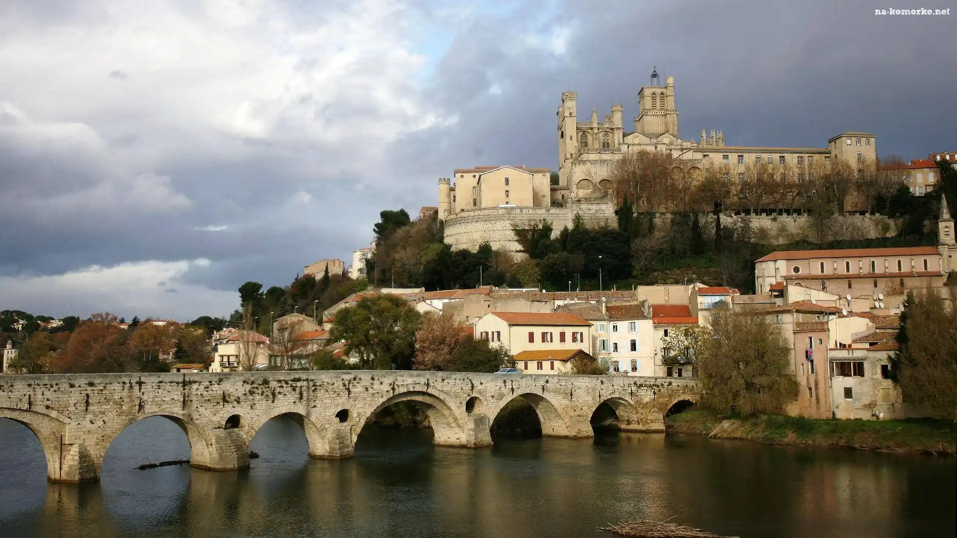 Katedra, Francja, Saint Nazaire, Roussillon