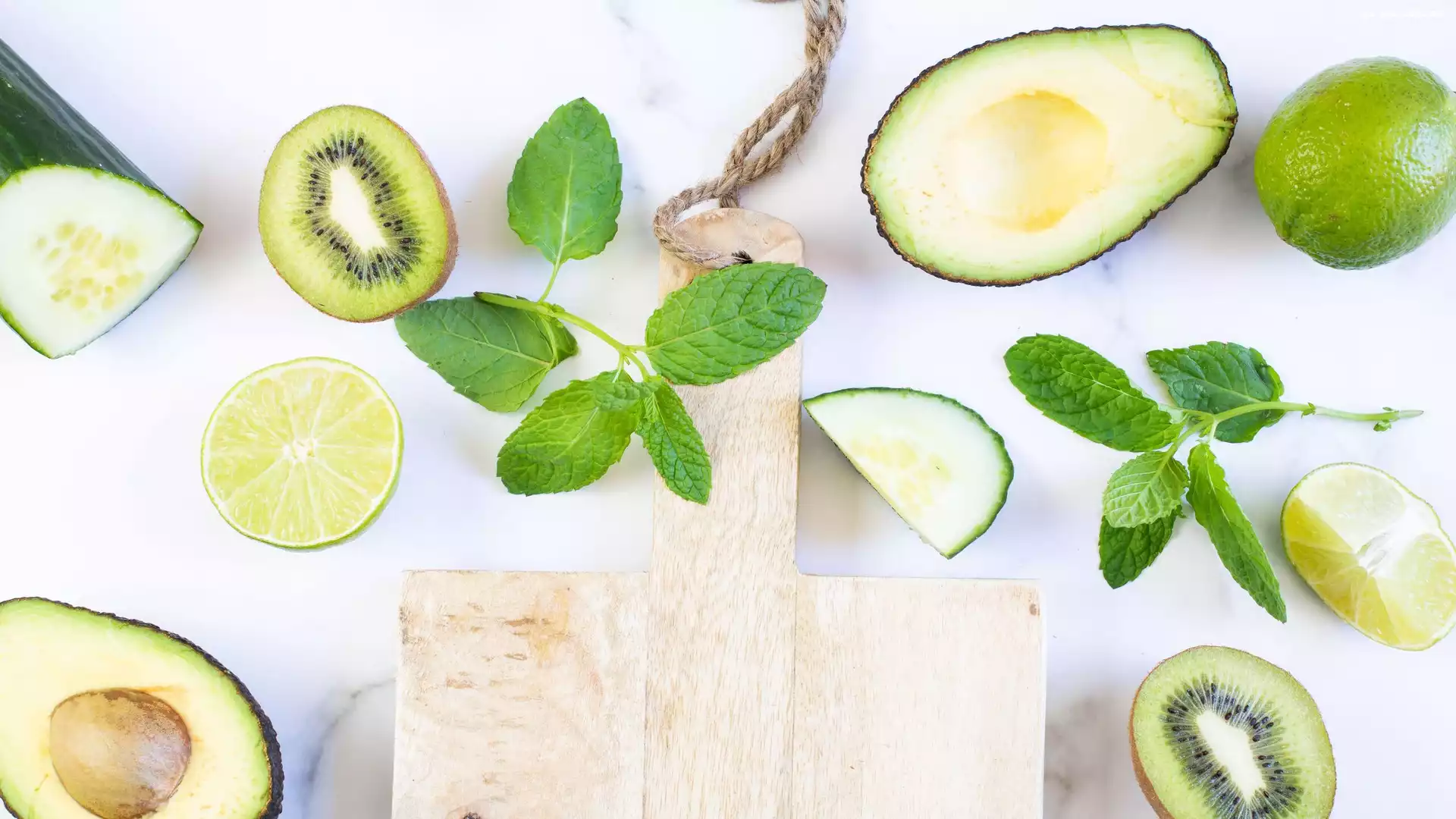 Awokado, Kiwi, Ogórek, Mięta, Deska