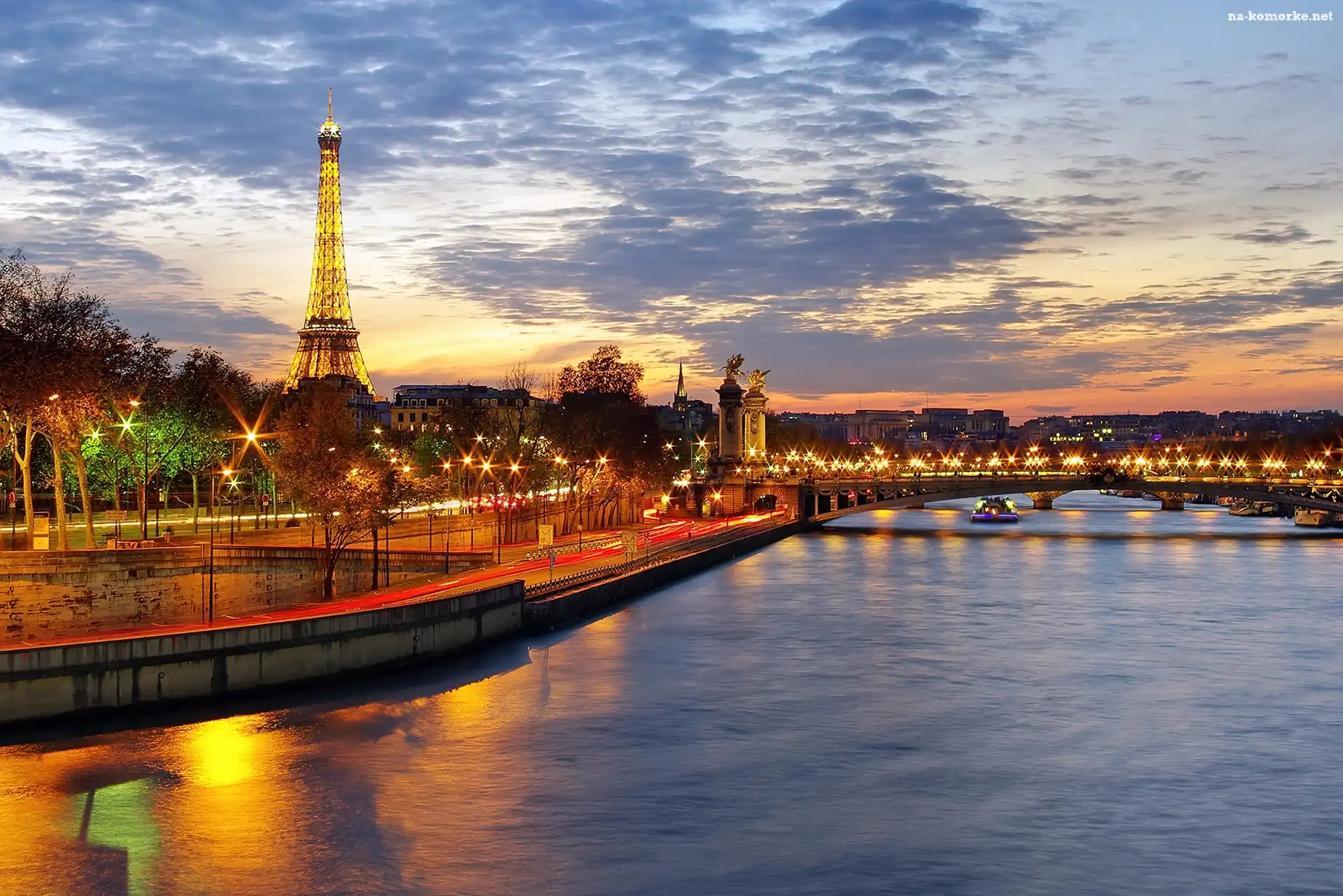 Paryż, Lampy, Oświetlenie, Wieża Eiffla, Most, Rzeka, Ulice
