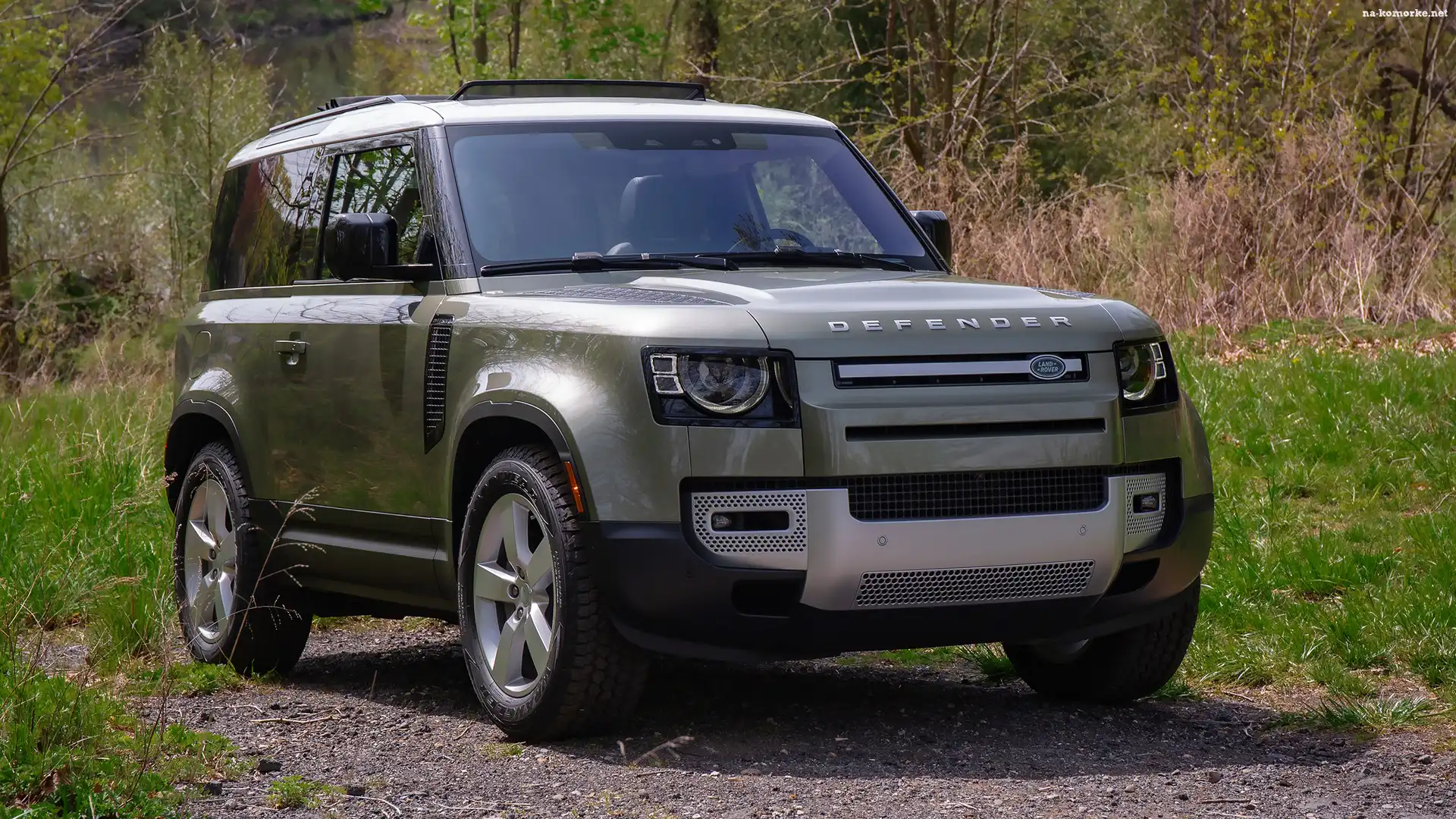 Land Rover Defender 90