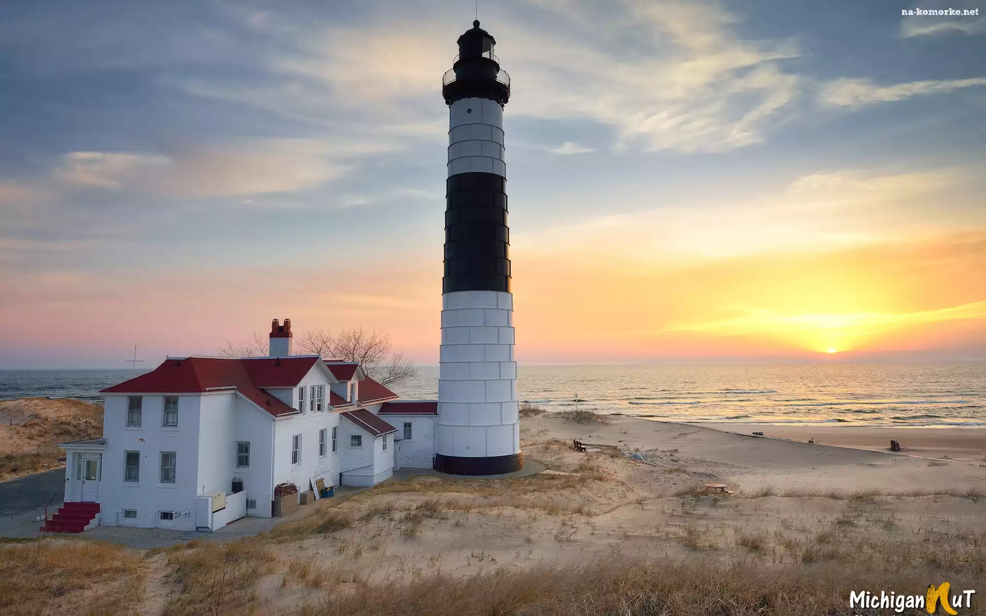 Ludington, Big Sable Point, Michigan Lake, Stany Zjednoczone, Latarnia morska, Zachód słońca, Jezioro, Michigan
