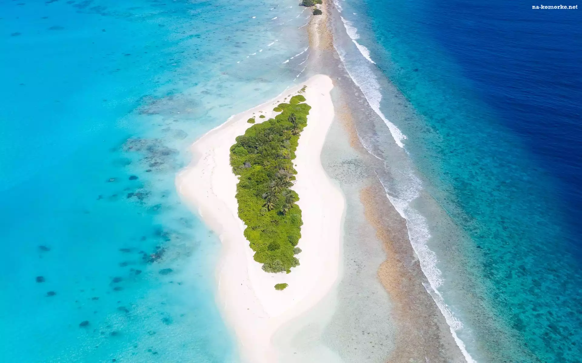 Z lotu ptaka, Wyspa, Plaża, Morze, Fale