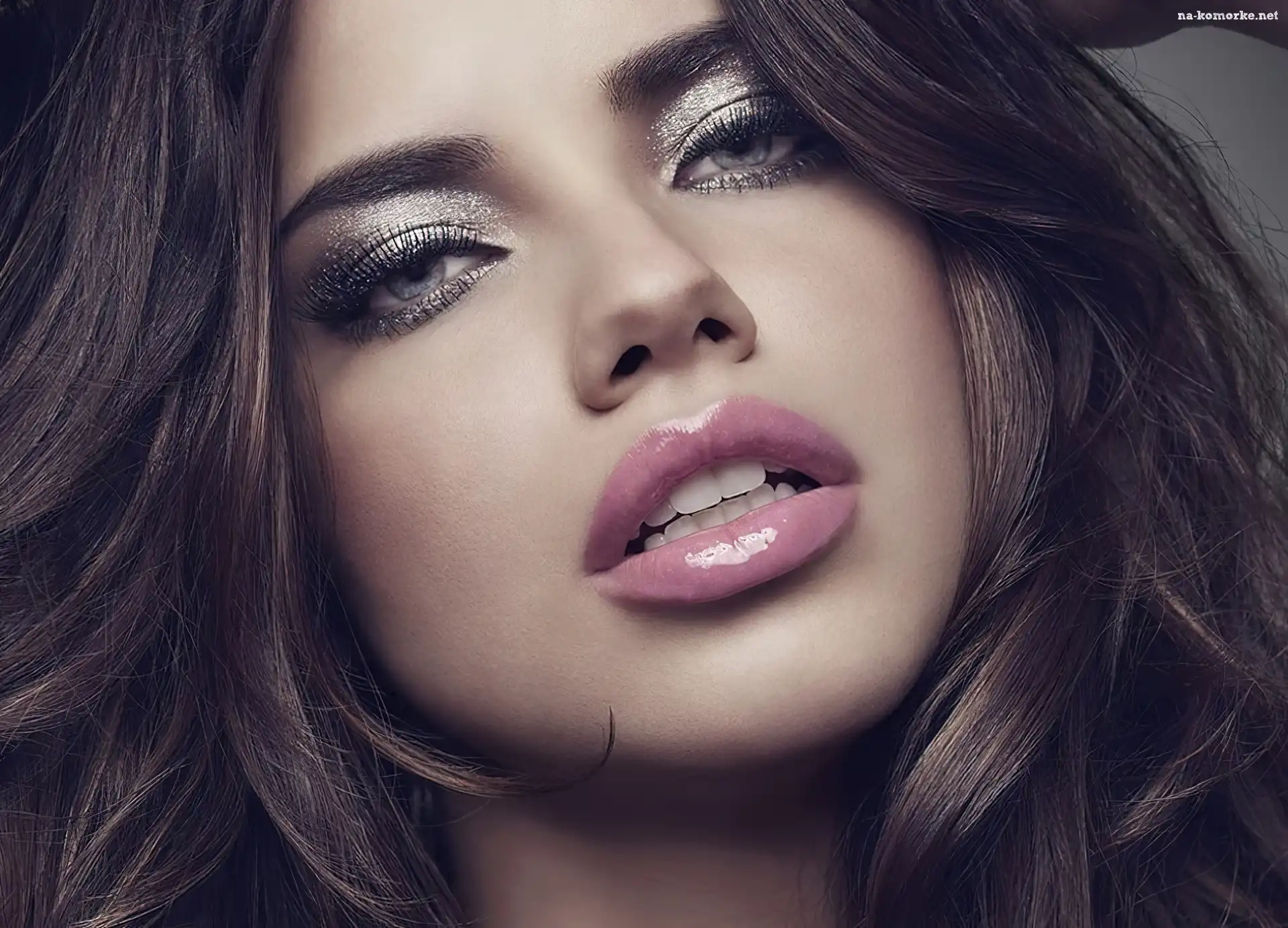 Dziewczyna, Adriana Lima, Makijaż, Włosy