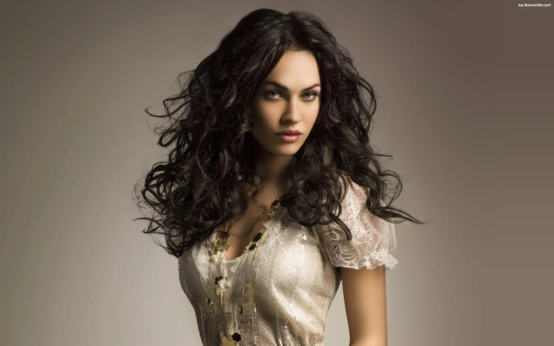 Megan Fox, Aktorka, Brunetka