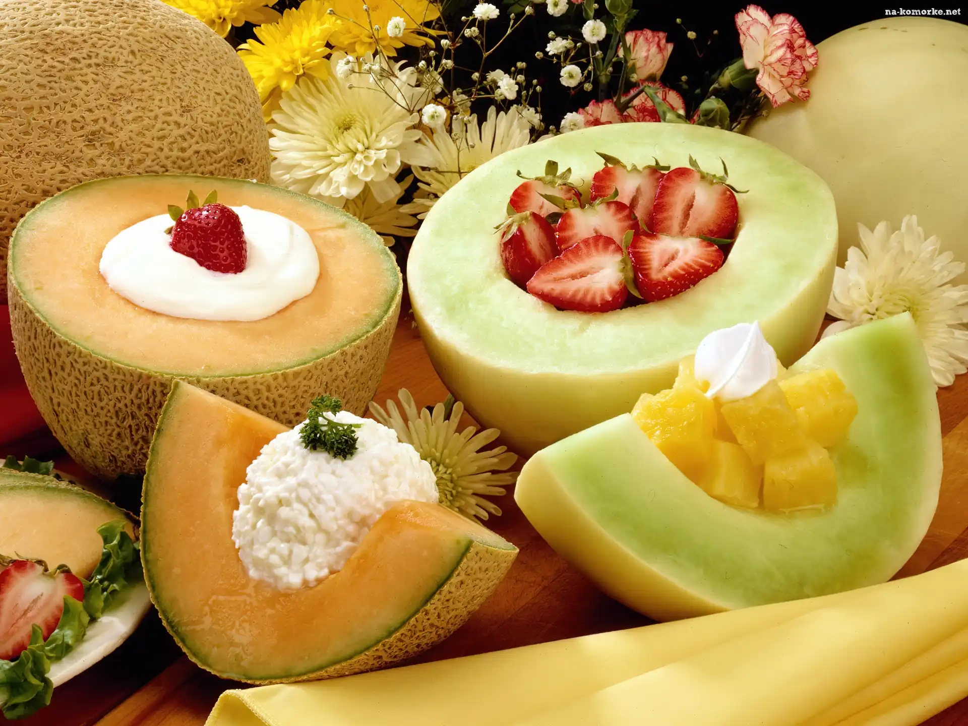 Melony, Kwiaty, Truskawki, Twarożek