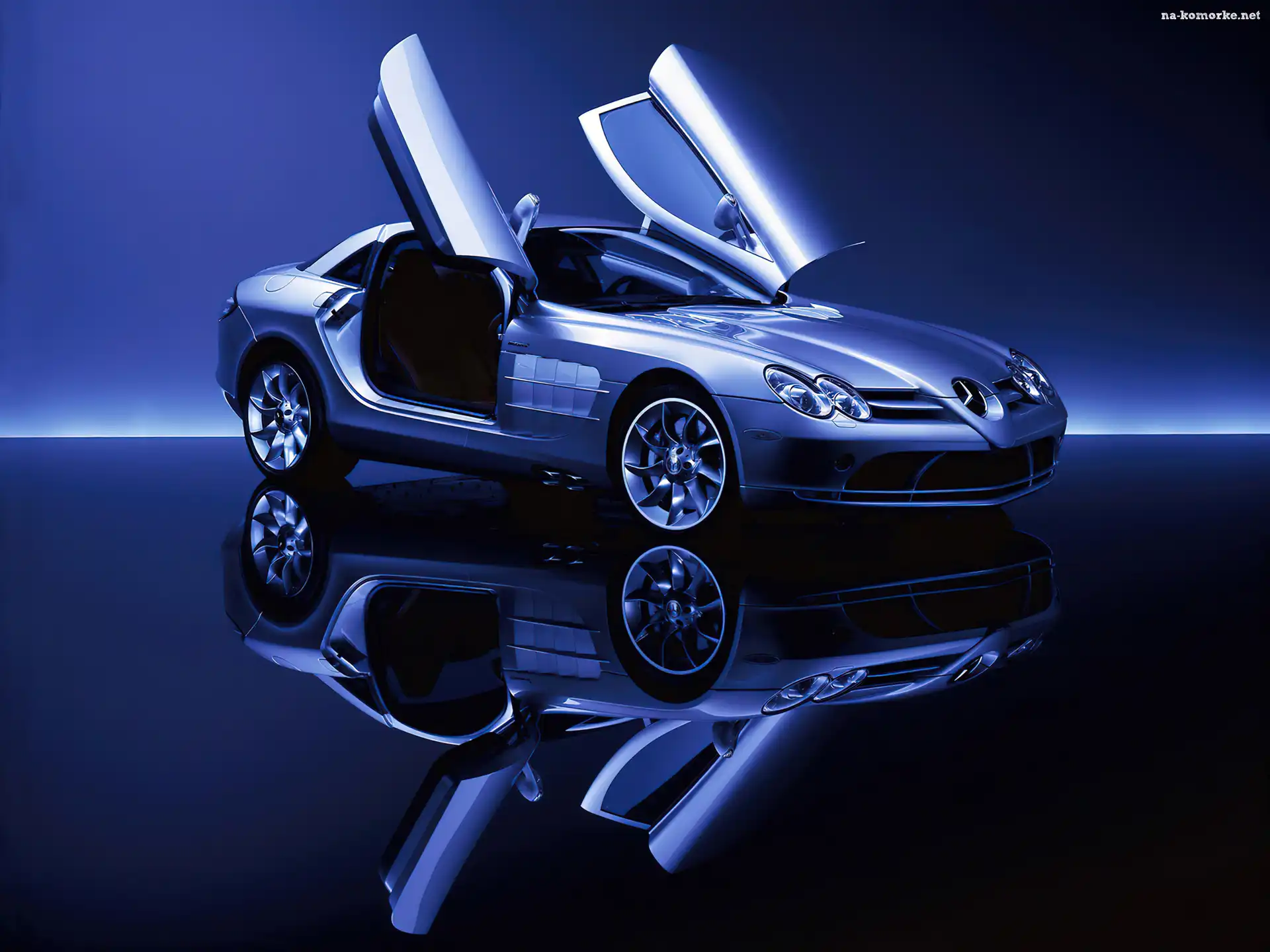 Mercedes SLR, Drzwi, Unoszone