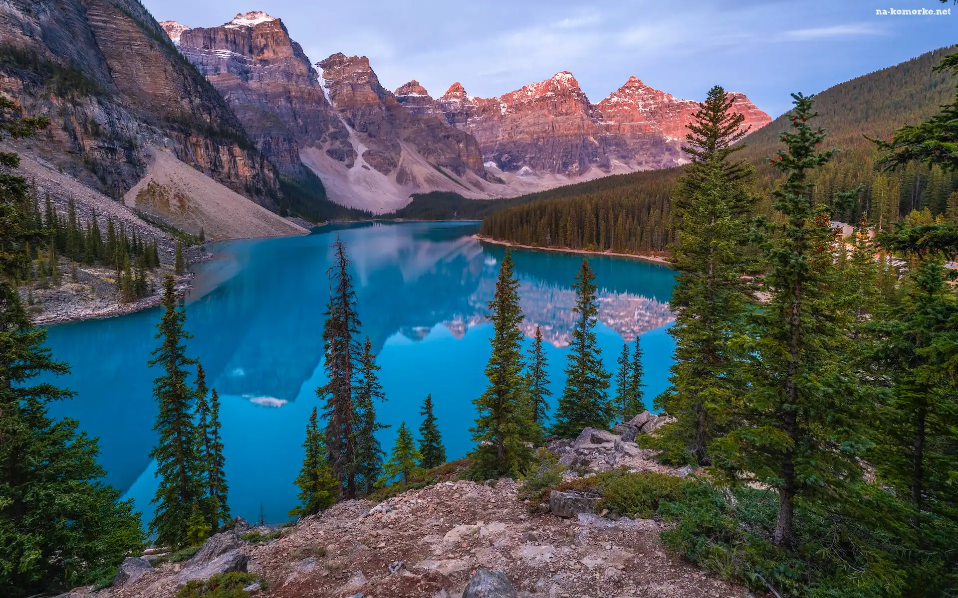 Park Narodowy Banff, Drzewa, Jezioro, Kanada, Moraine Lake, Skała, Góry, Alberta