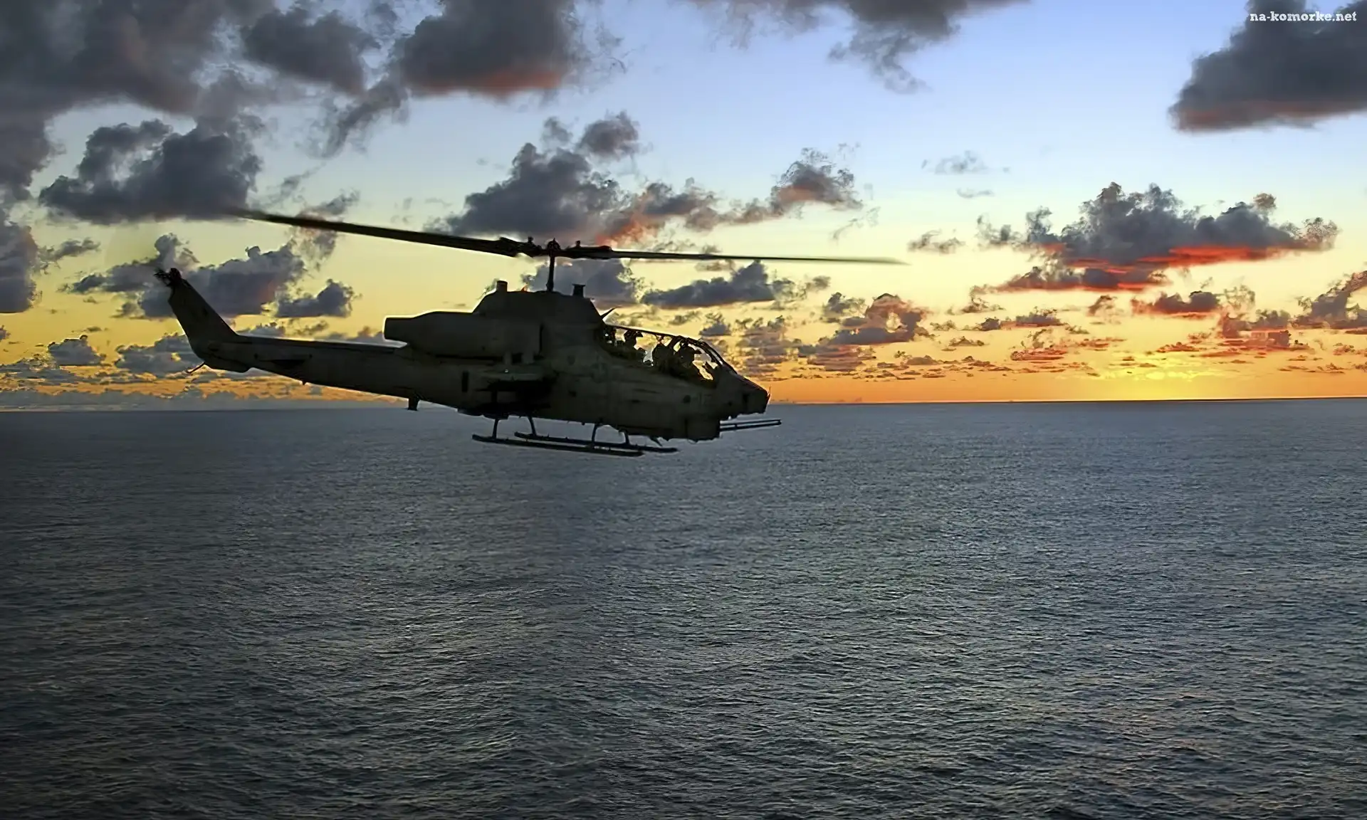 Helikopter, Morze, Niebo