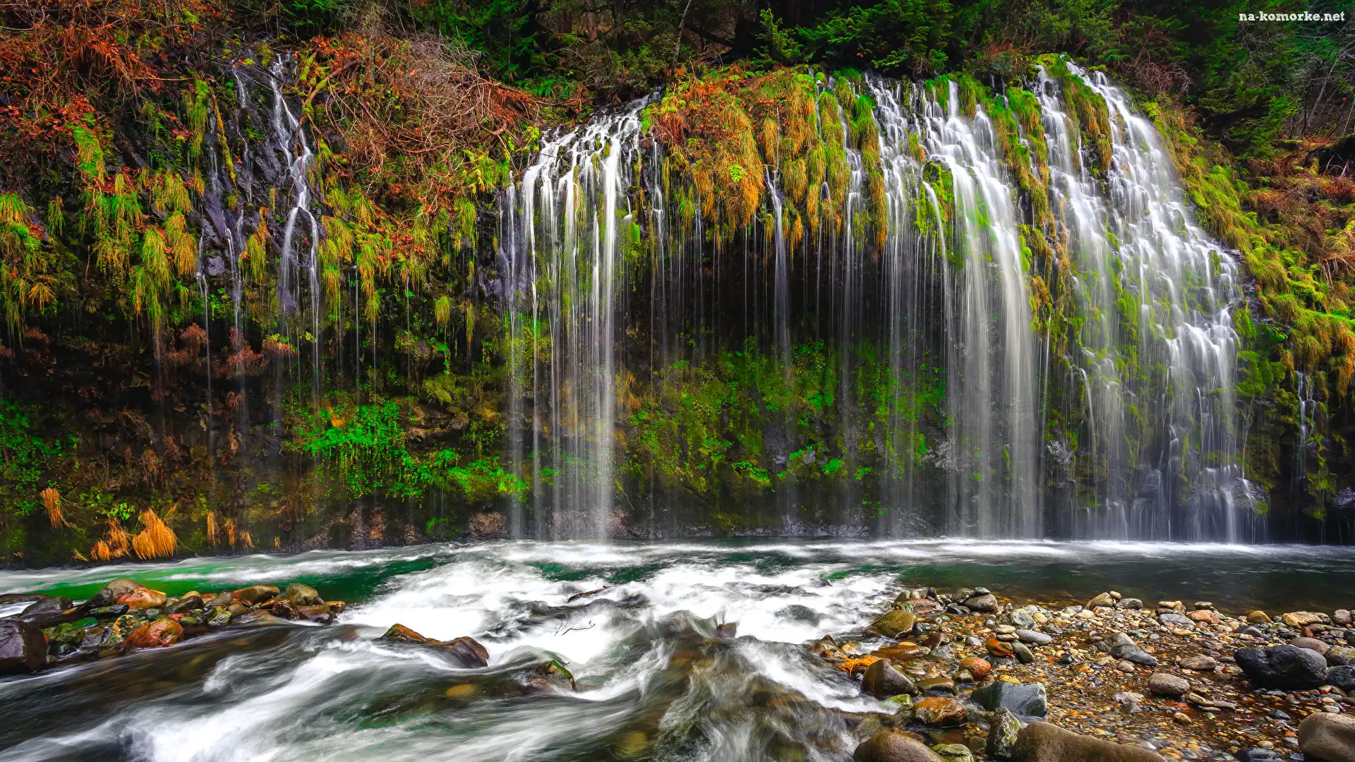 Wodospad Mossbrae Falls, Stany Zjednoczone, Kamienie, Stan Kalifornia