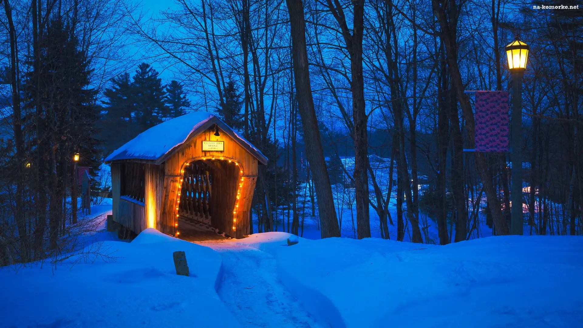 Most, Przejście, Stany Zjednoczone, Oświetlone, Stan New Hampshire, Gilford, Tannery Hill Covered Bridge, Zima, Latarnie, Drzewa
