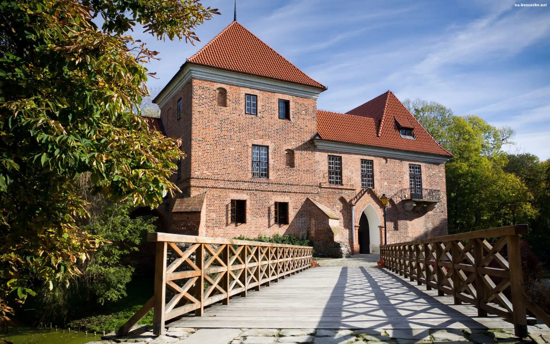 Mostowe, Zamek, Oporów, Mostek, Poręcze, Drzewa