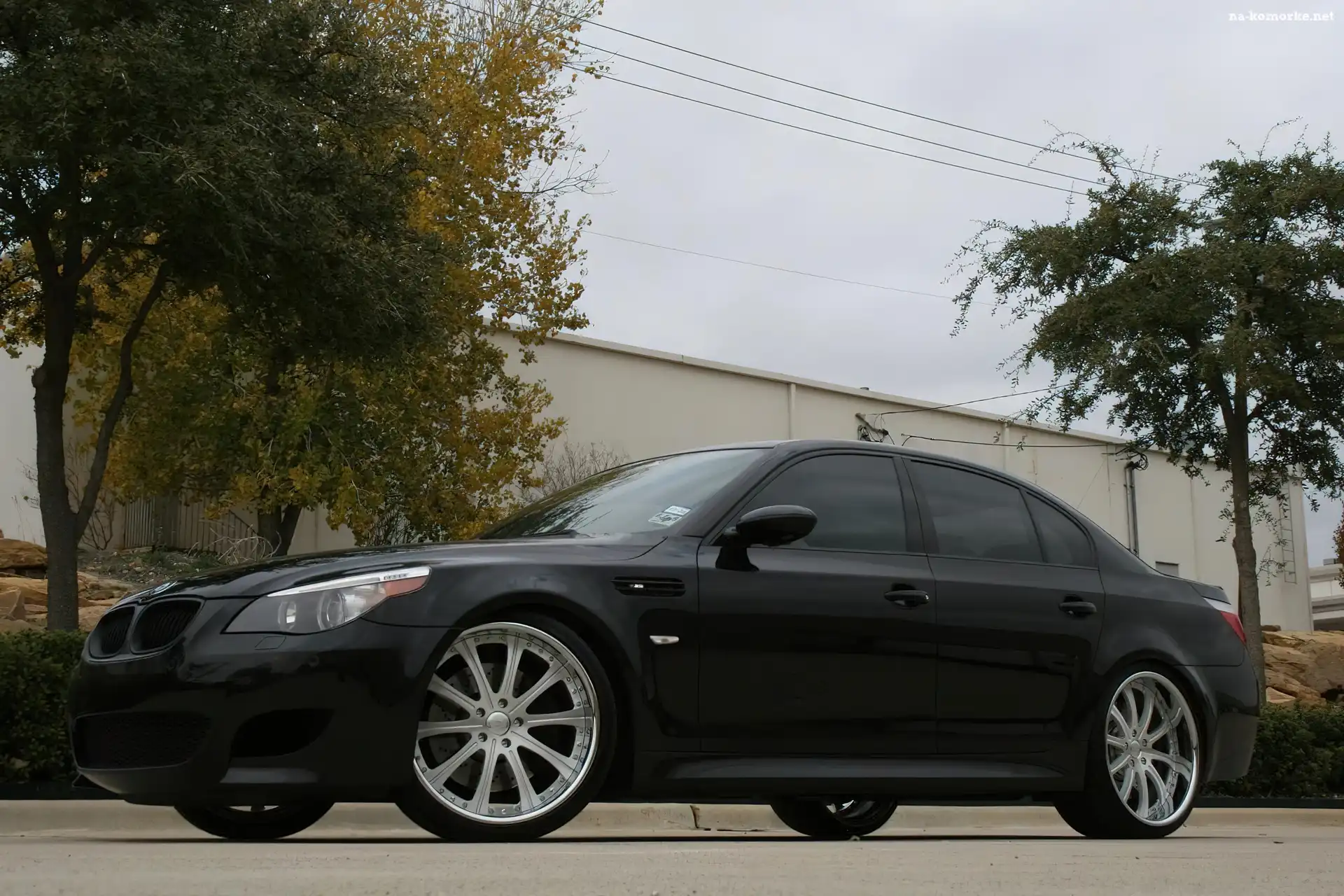 Mur, Czarny, BMW 5, E60, Ulica