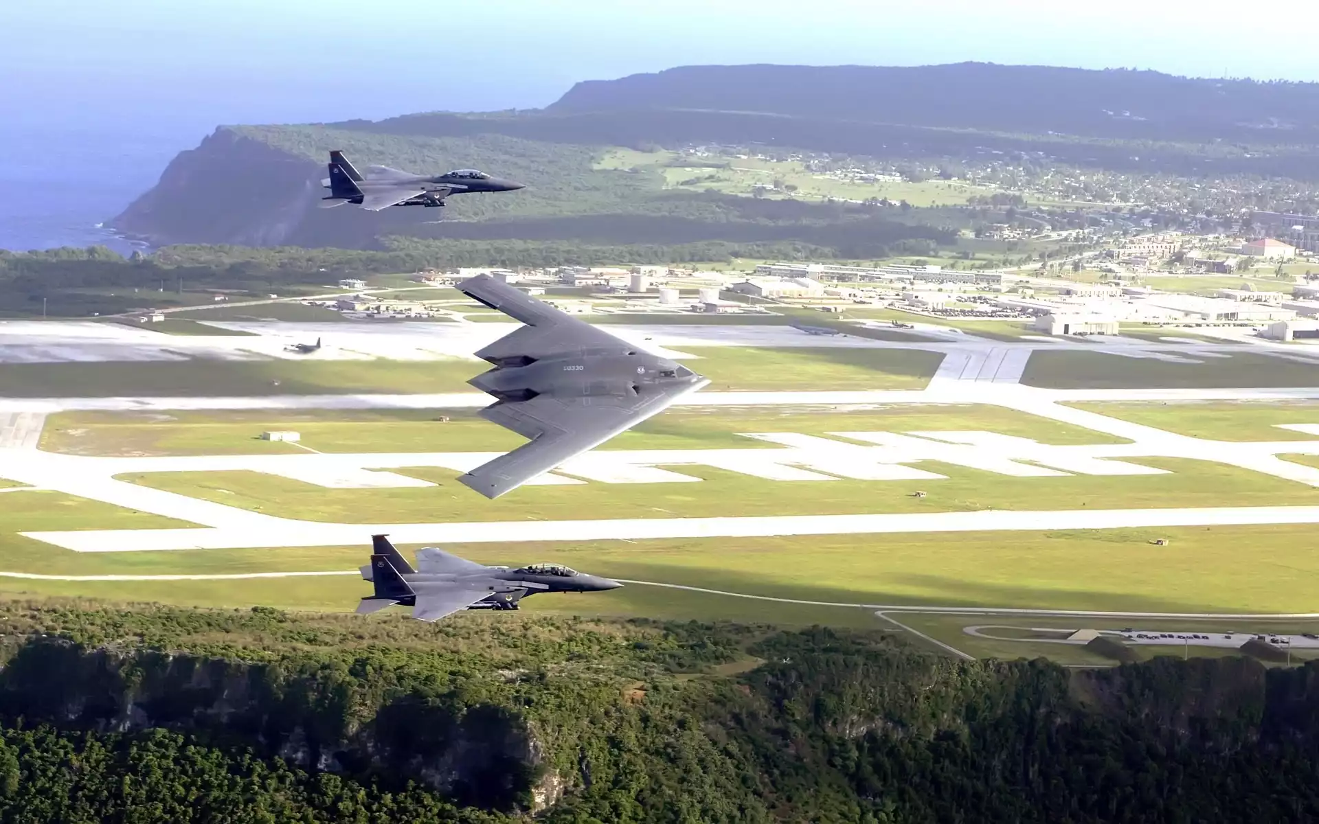Lotnisko, Myśliwiec, F-16, Bombowiec, B-2 Spirit