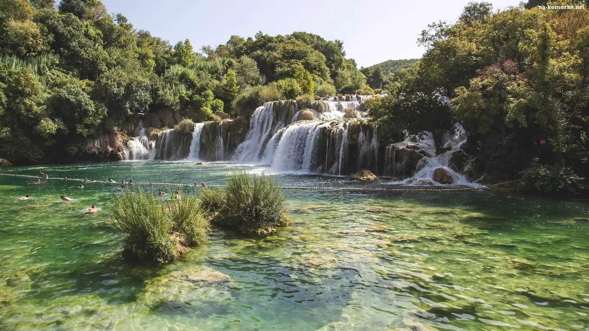 Rzeka, Park Narodowy Krka, Chorwacja, Wodospad, Skradinski Buk Waterfall, Krzewy, Drzewa