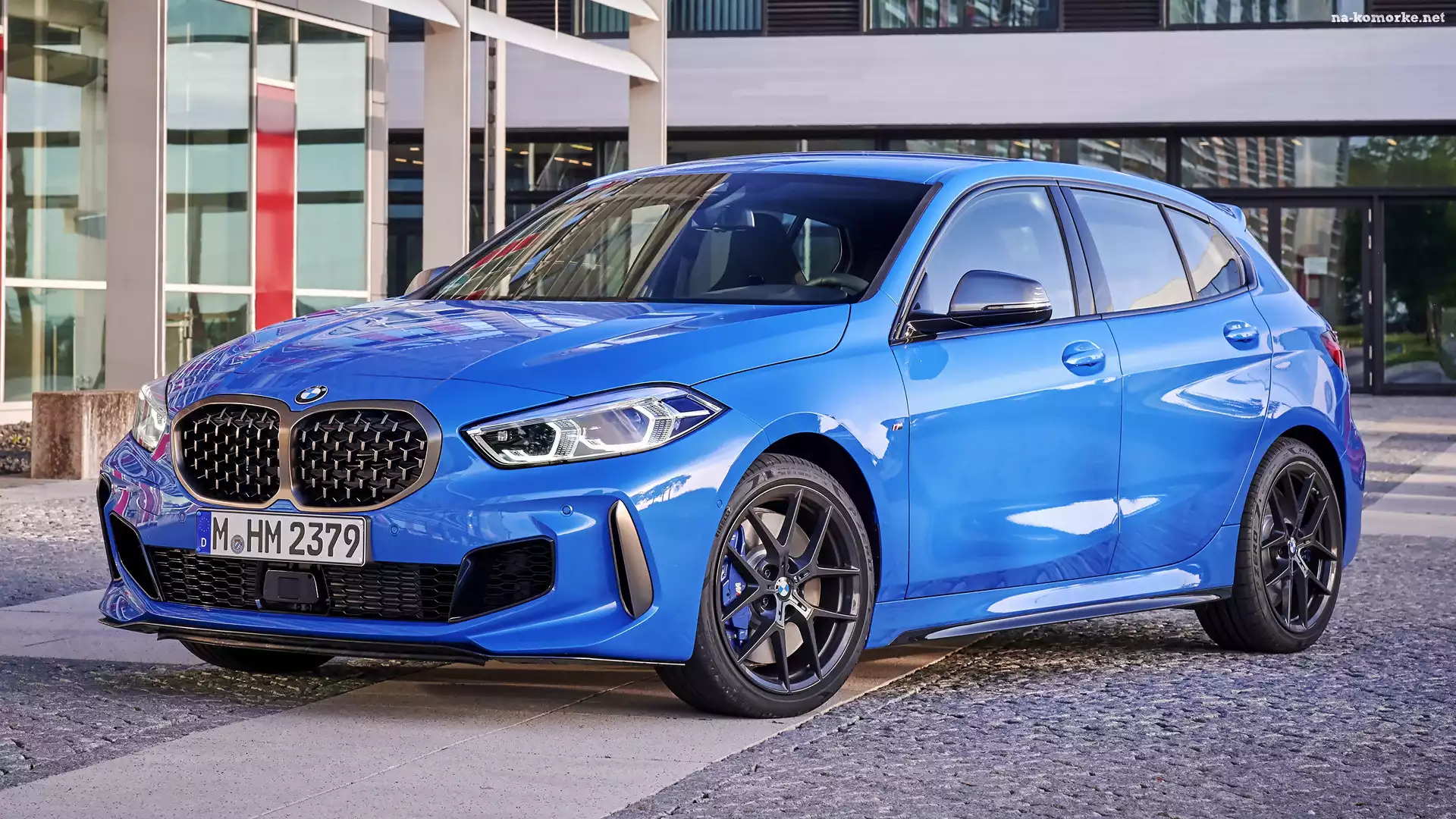 Niebieskie, BMW M135i