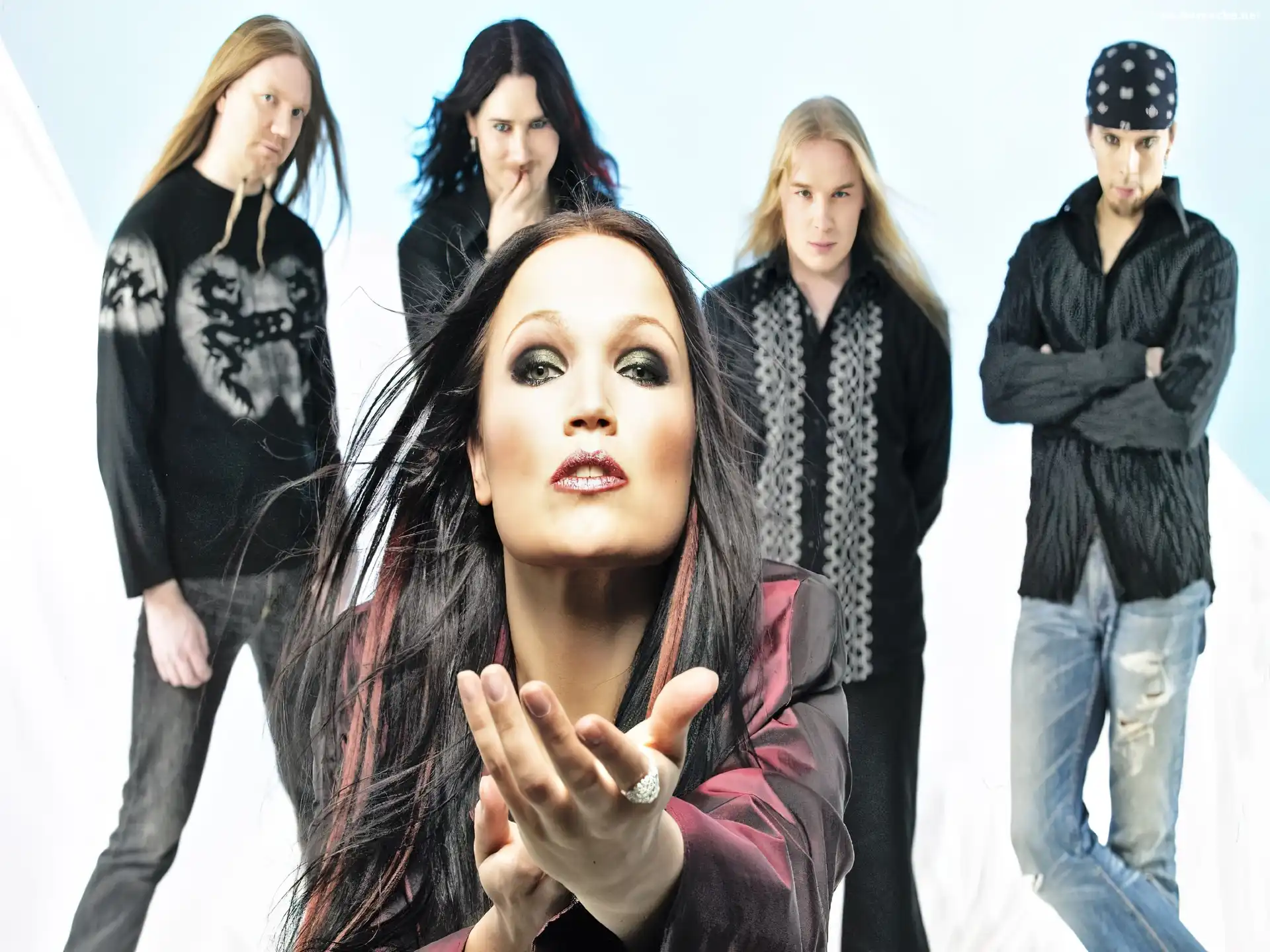 Nightwish, Tarja Turunen, zespół