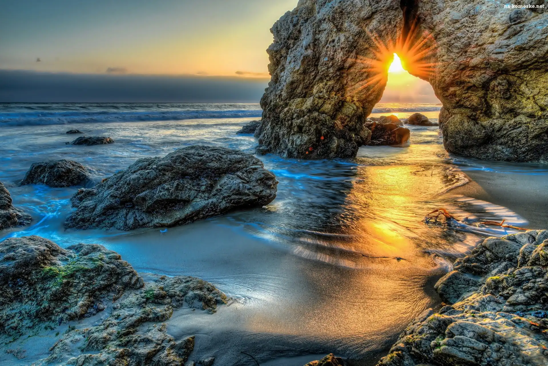 Ocean, Malibu, Skały, Promienie Słońca
