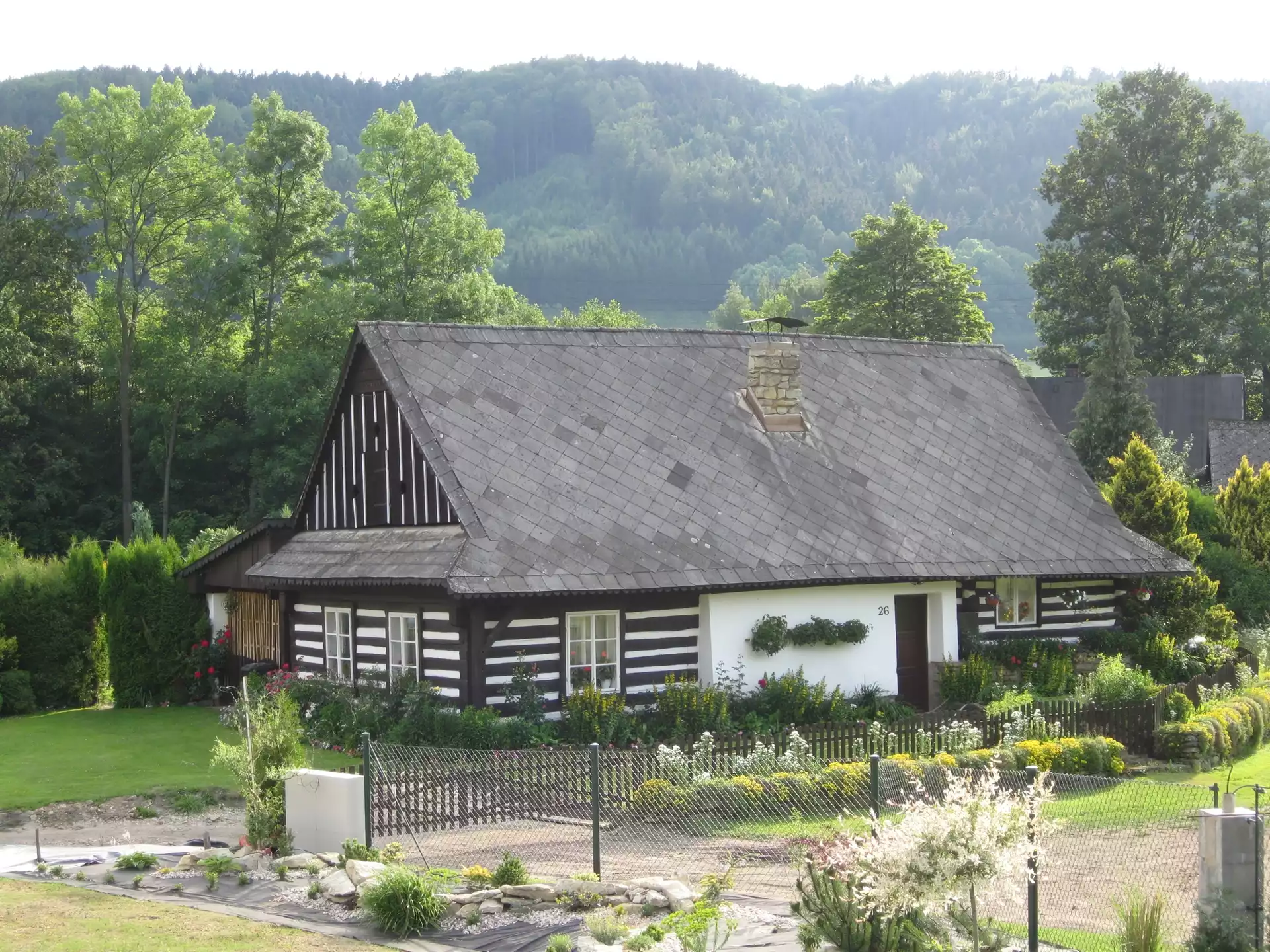 Domek, Ogródek, Drzewa