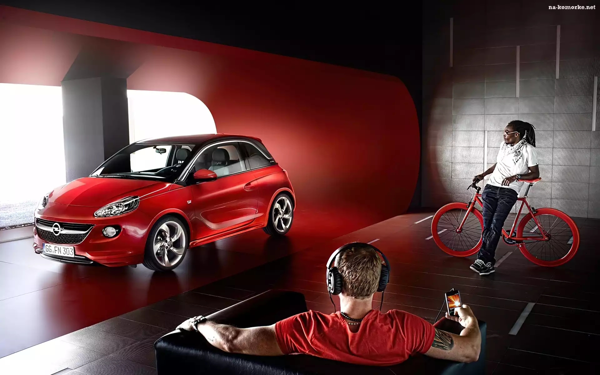 Czerwony, Opel Adam