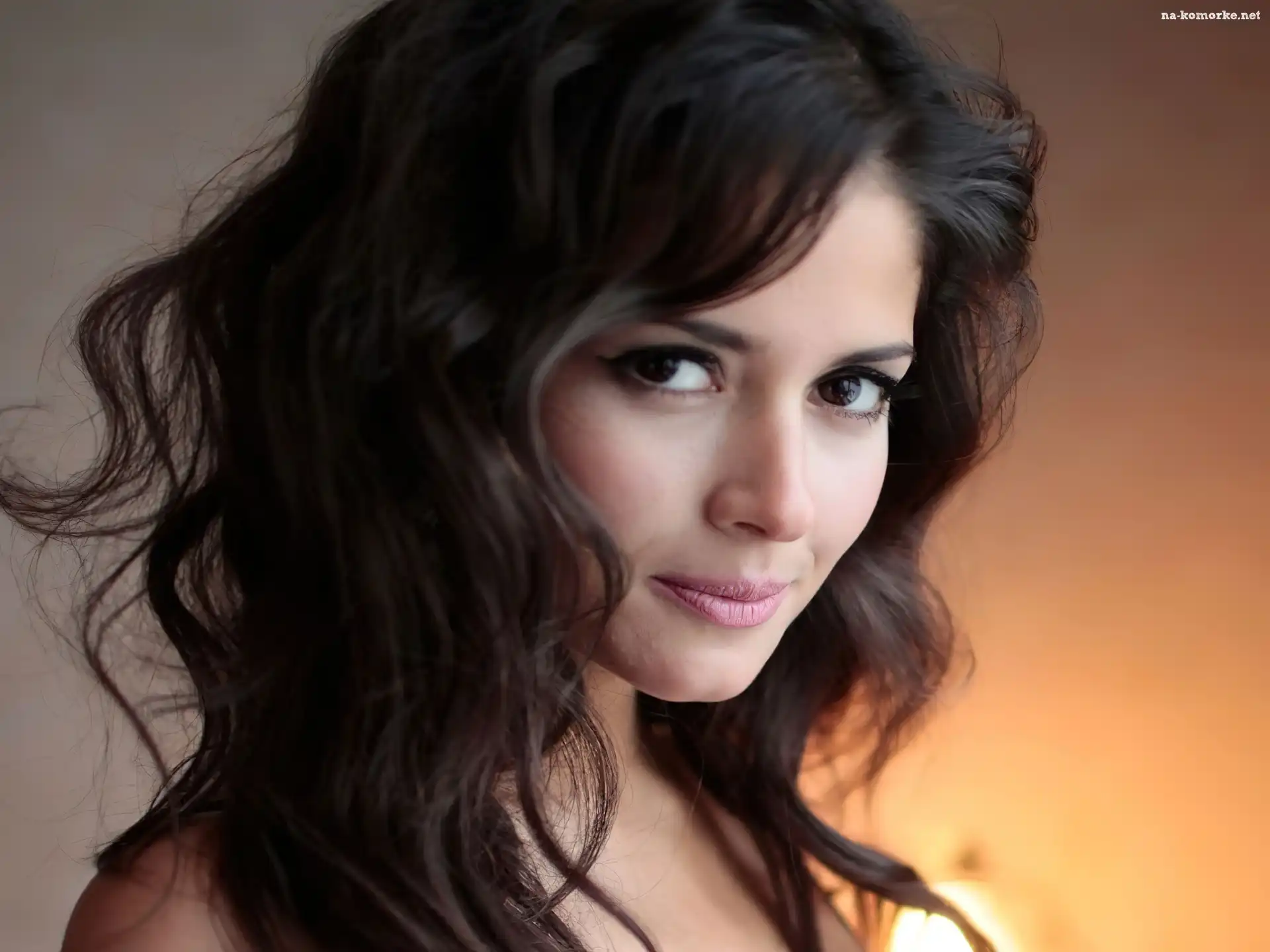 Carla Ossa, Brunetka