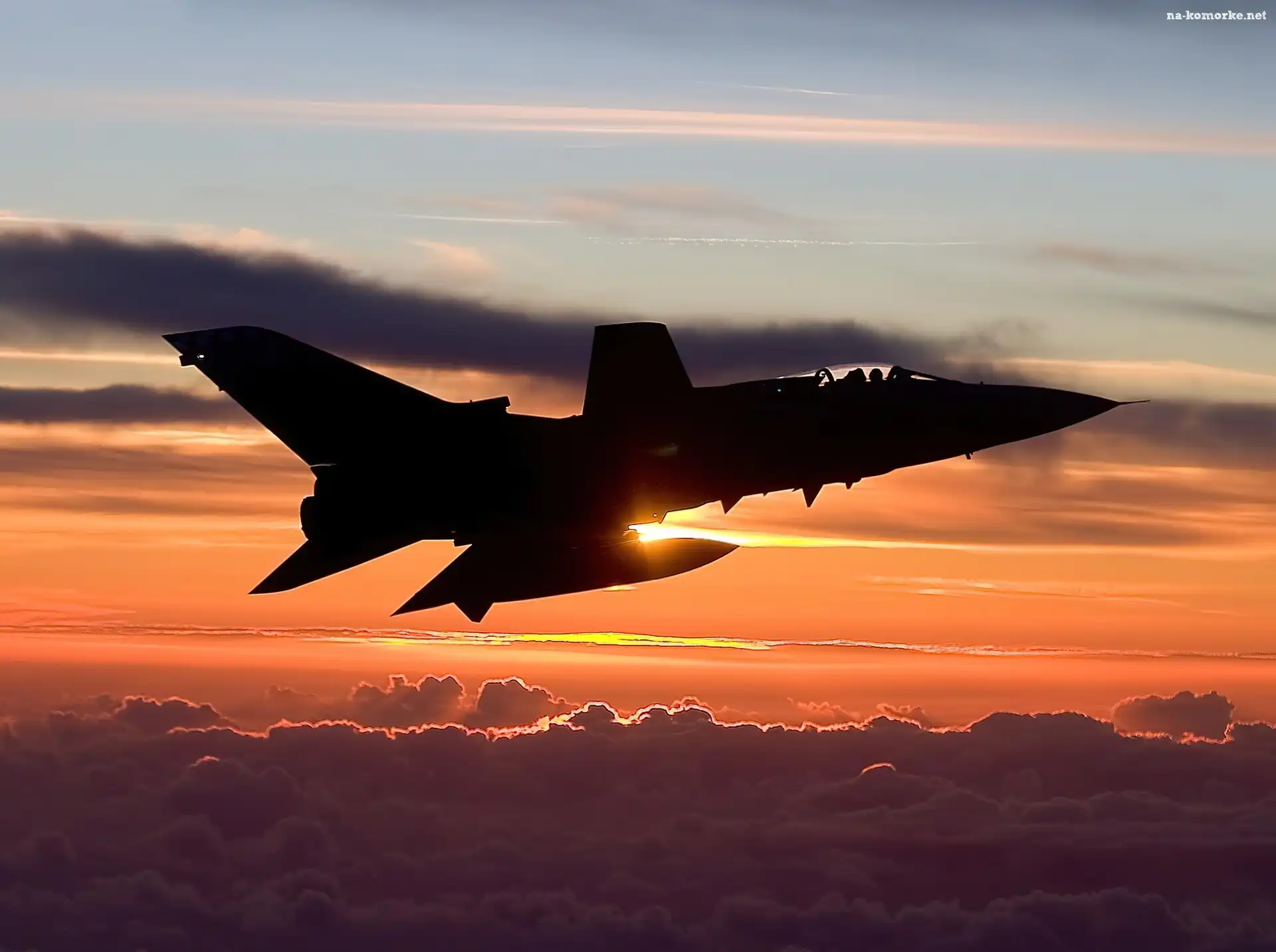 Panavia Tornado, Zachód słońca