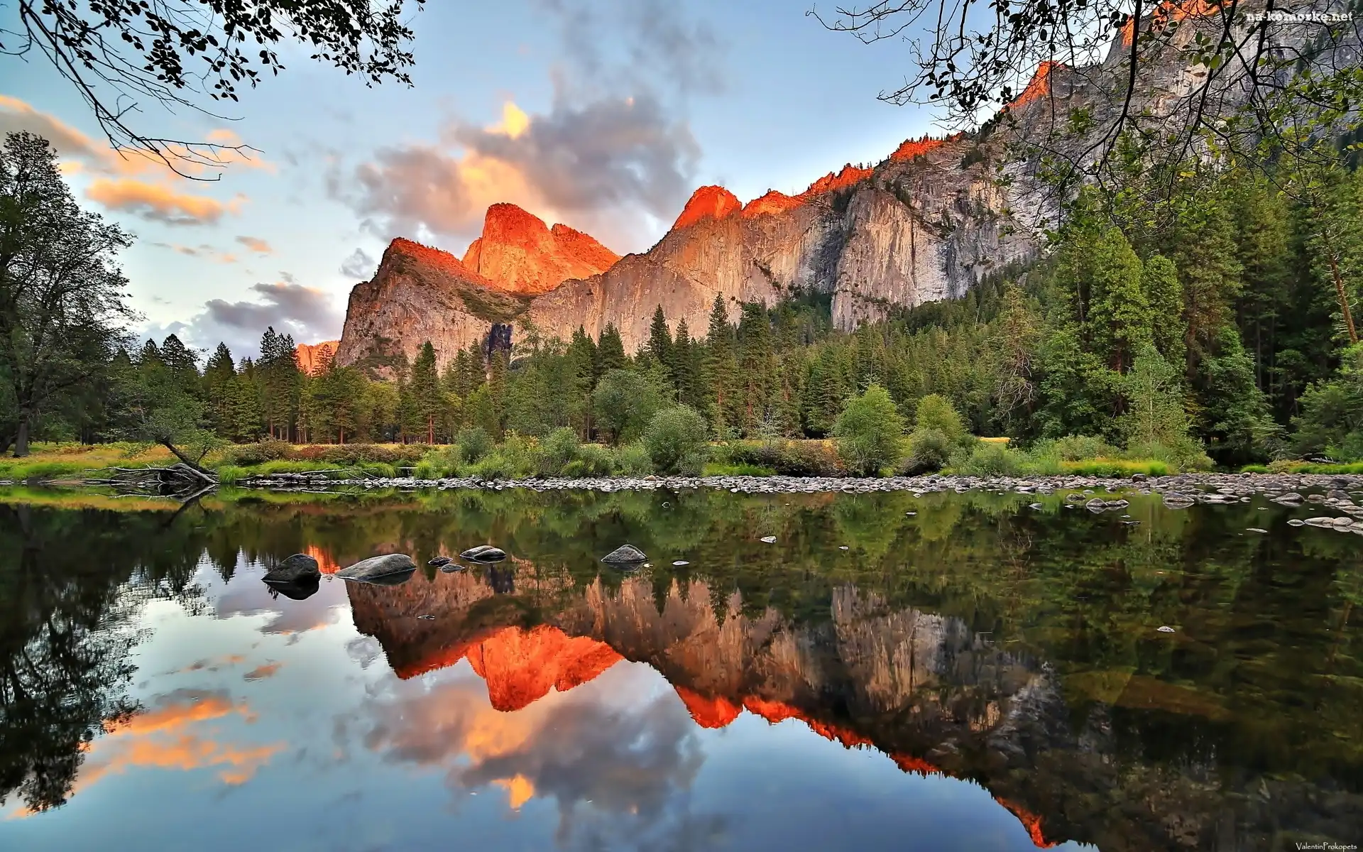 Rzeka, Stany Zjednoczone, Stan Kalifornia, Park Narodowy Yosemite, Góry