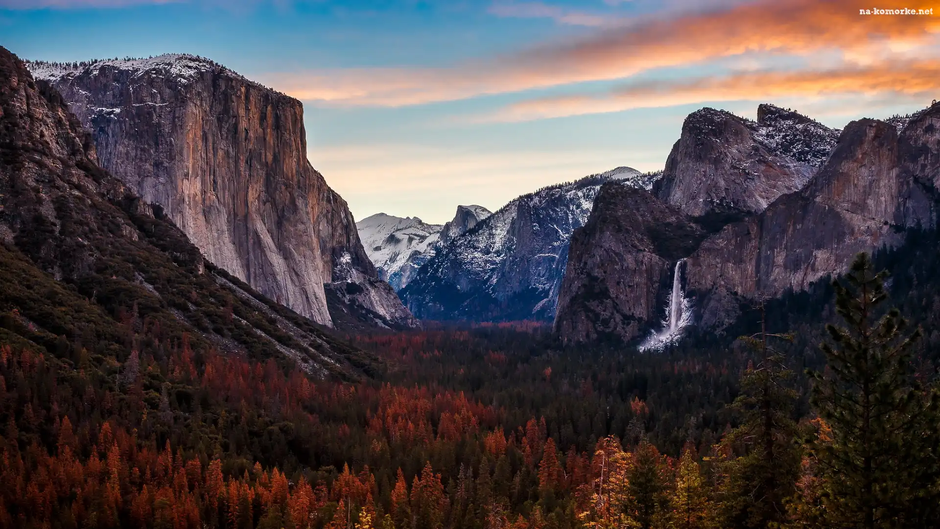 Park Narodowy Yosemite, Stan Kalifornia, Stany Zjednoczone, Góry, Drzewa, Dolina Yosemite Valley, Jesień