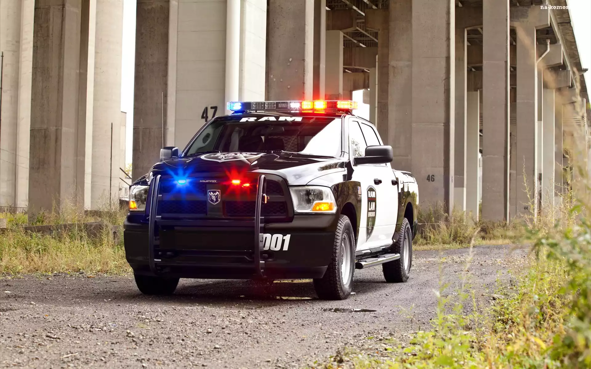 Policyjny, Dodge Ram 1500, Ulica
