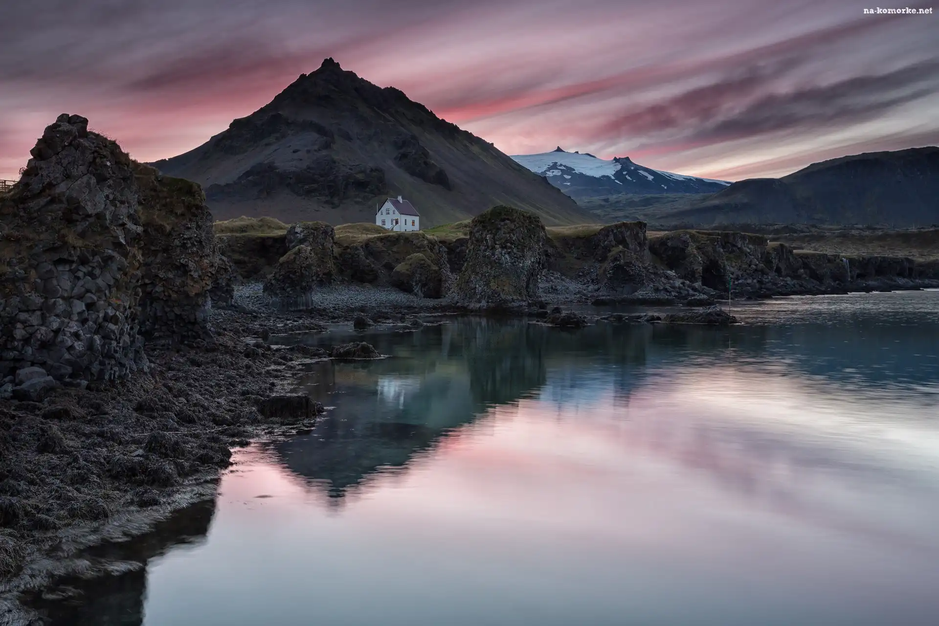 Góry, Półwysep Snaefellsnes, Islandia, Skały, Dom, Jezioro