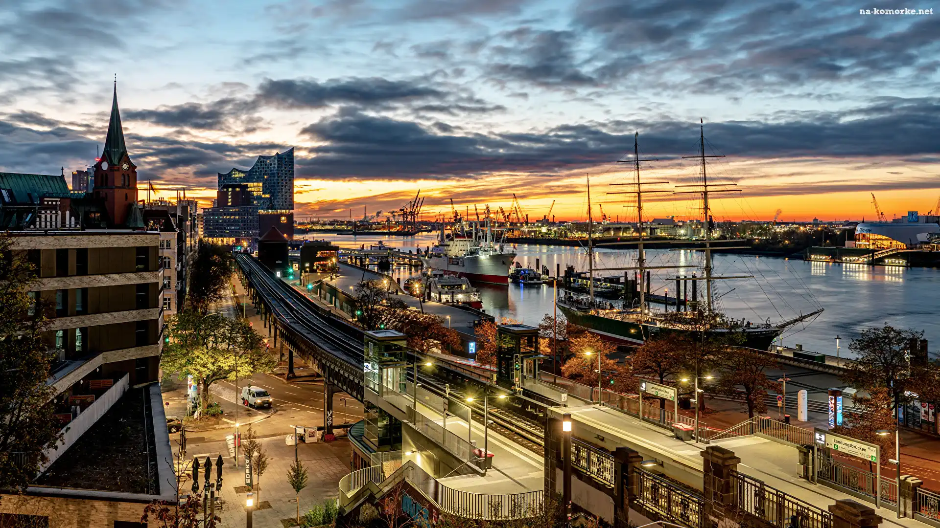 Port, Domy, Okręty, Niemcy, Zachód słońca, Ulica, Statki, Hamburg