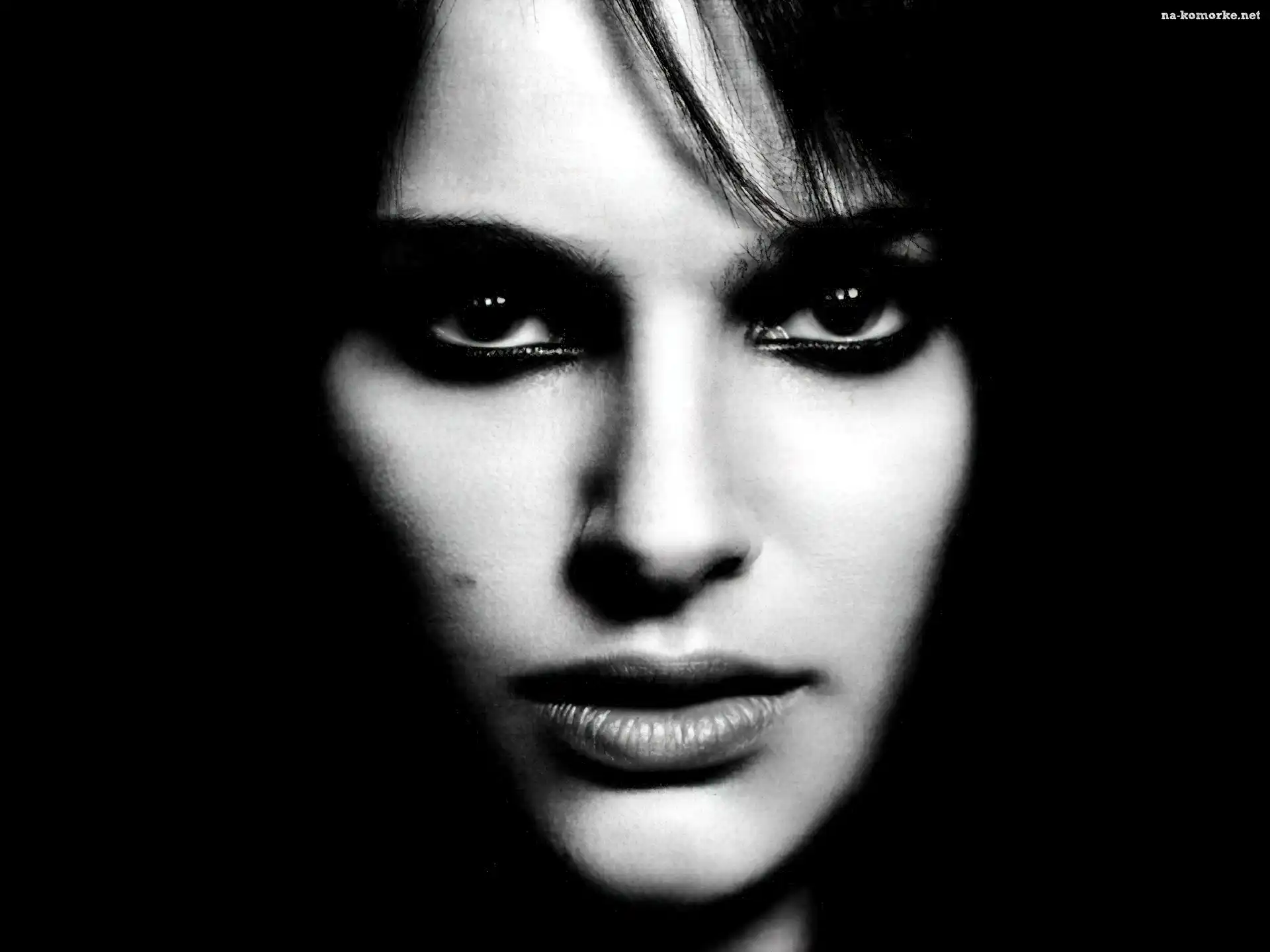 Natalie Portman, Twarz