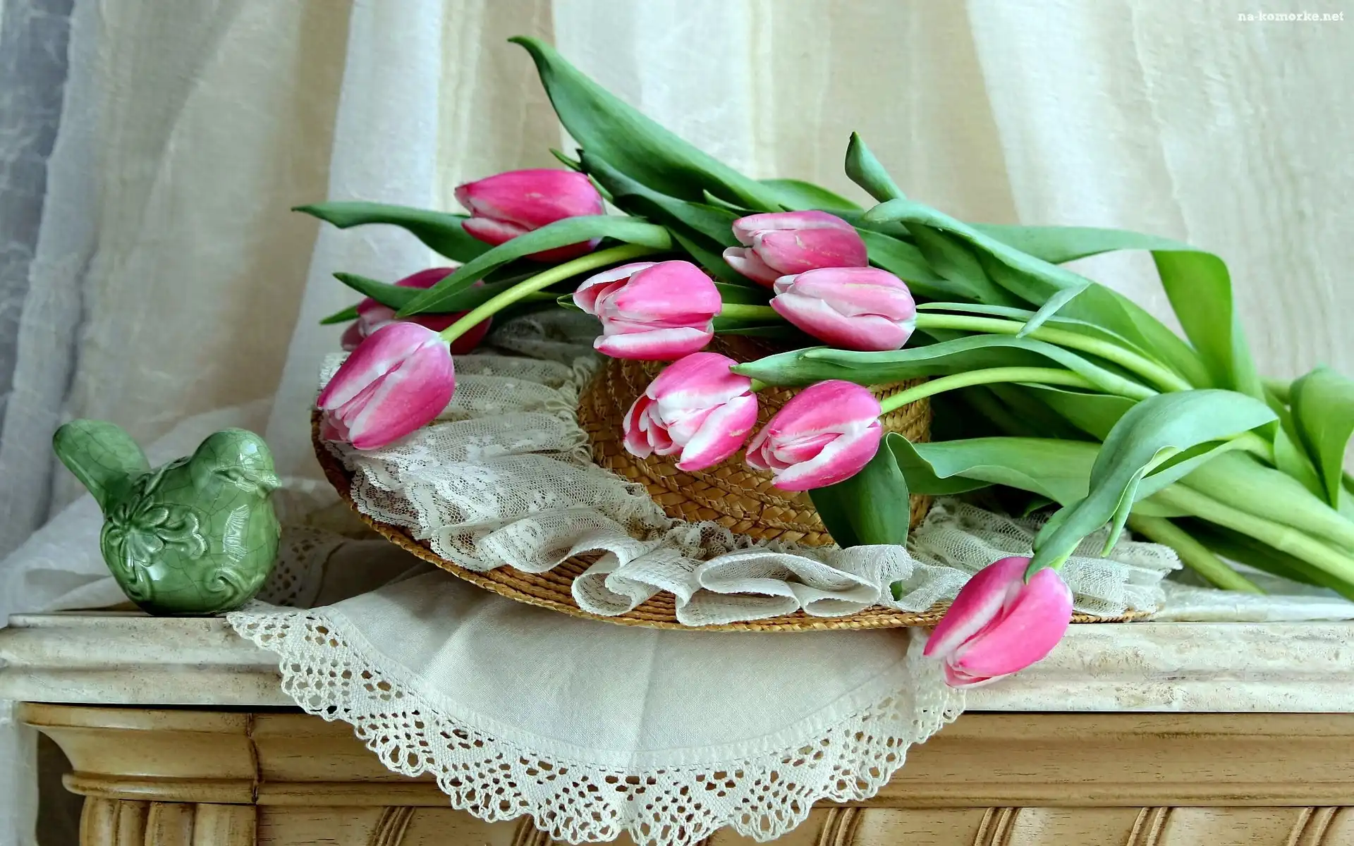Ptak, Kapelusz, Tulipany, Kompozycja, Figurka, Serwetka